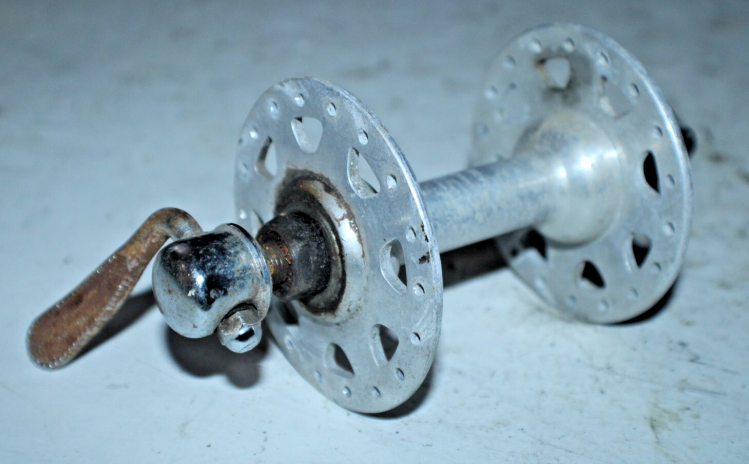 Schwinn Approved 1-74 Front Road Bike Hub 36H 97mm High Flange QR Silver ShipsUS