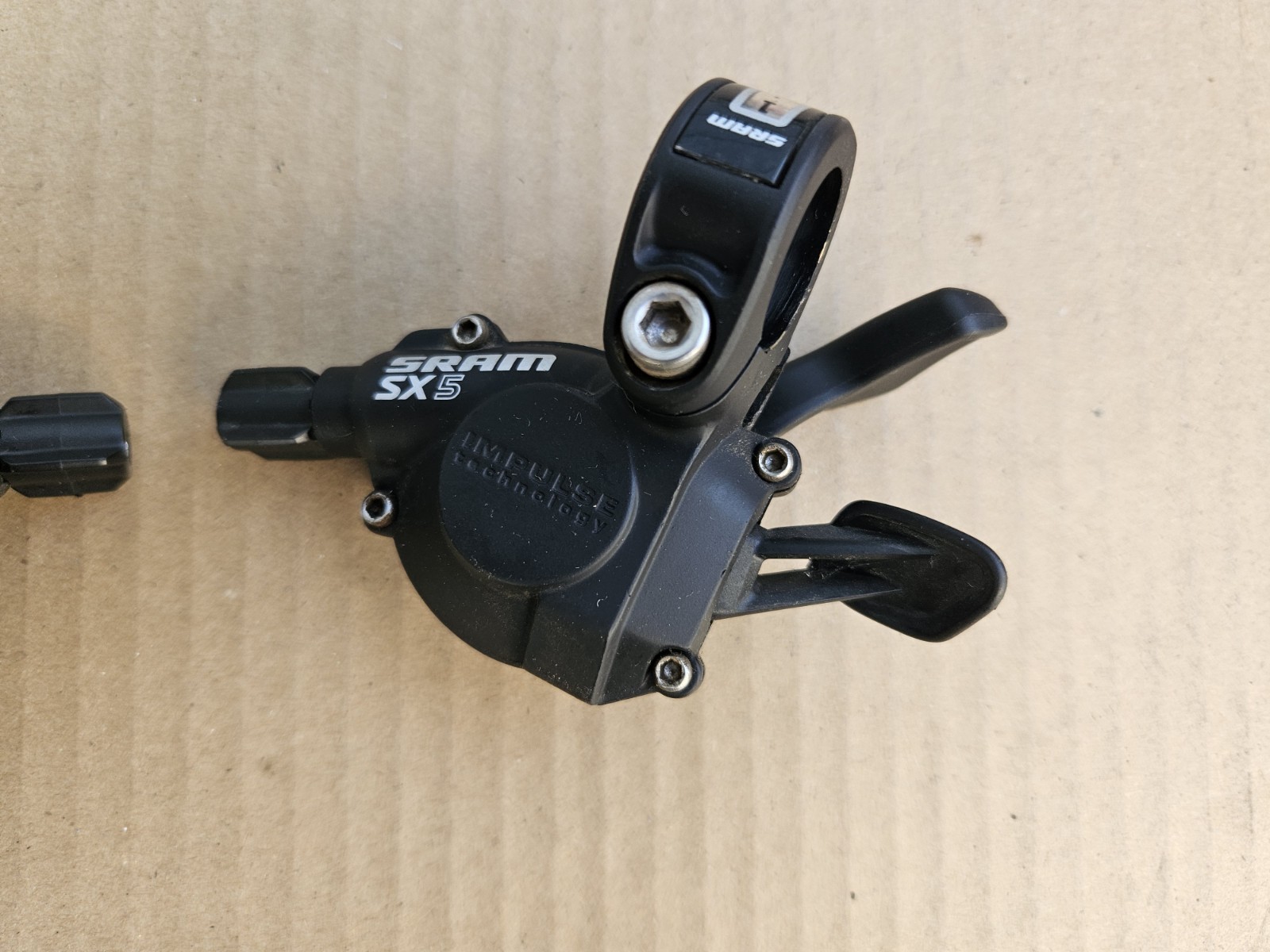SRAM SX5 Mountain Bike Trigger Shifters 9 Speed Black Left + Right Set 3×9