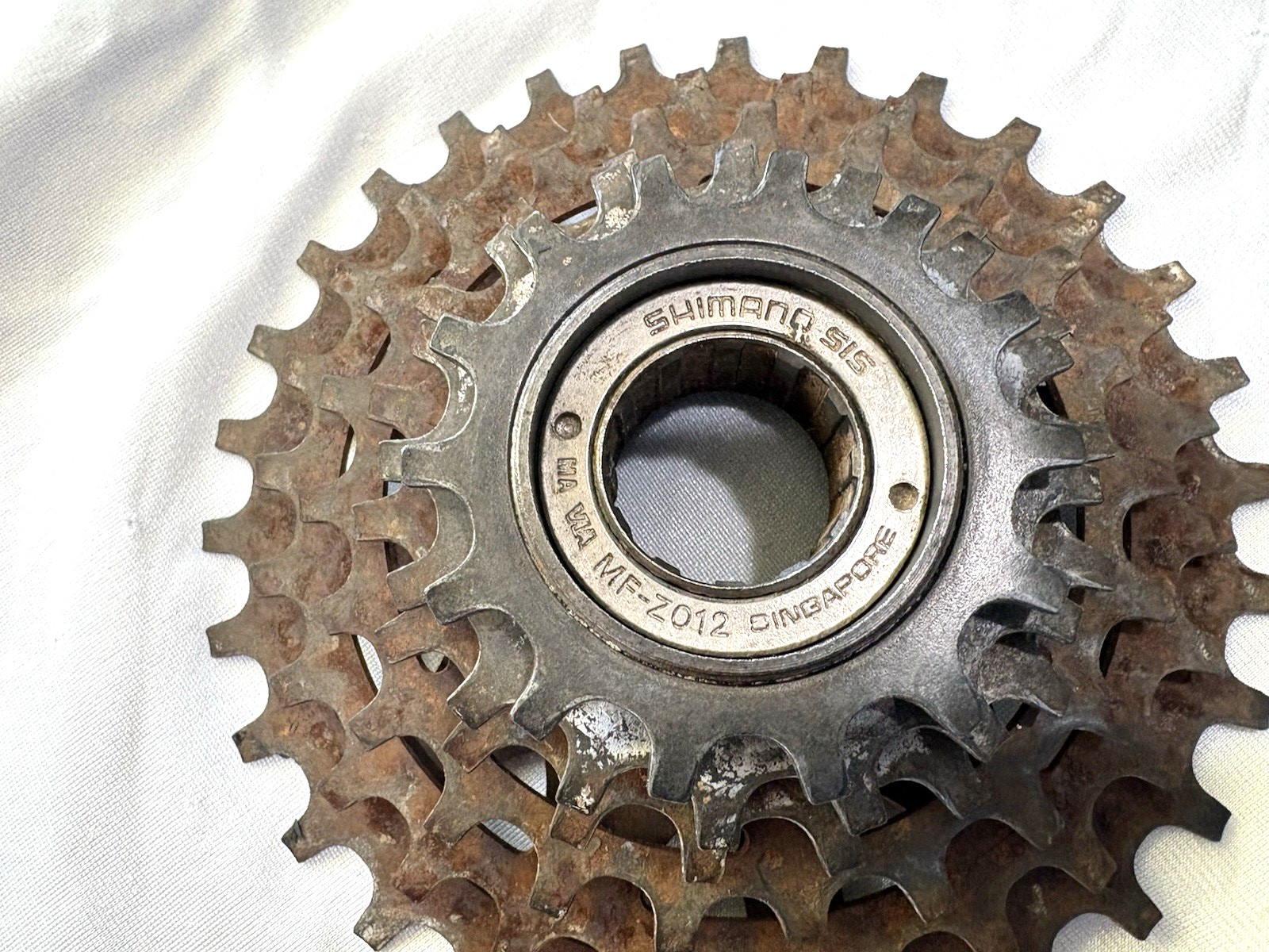 Shimano MF-Z012 6 Speed 14/30T Freewheel Cassette Screw On