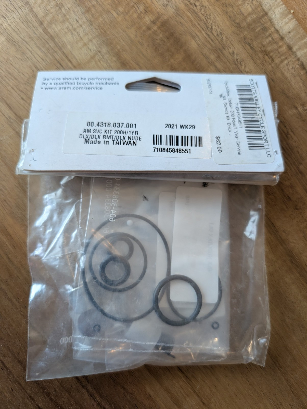 RockShox 200 Hour/1 Year Service Kit, DELUXE/DELUXE REMOTE A1-B2 (2017-2020)