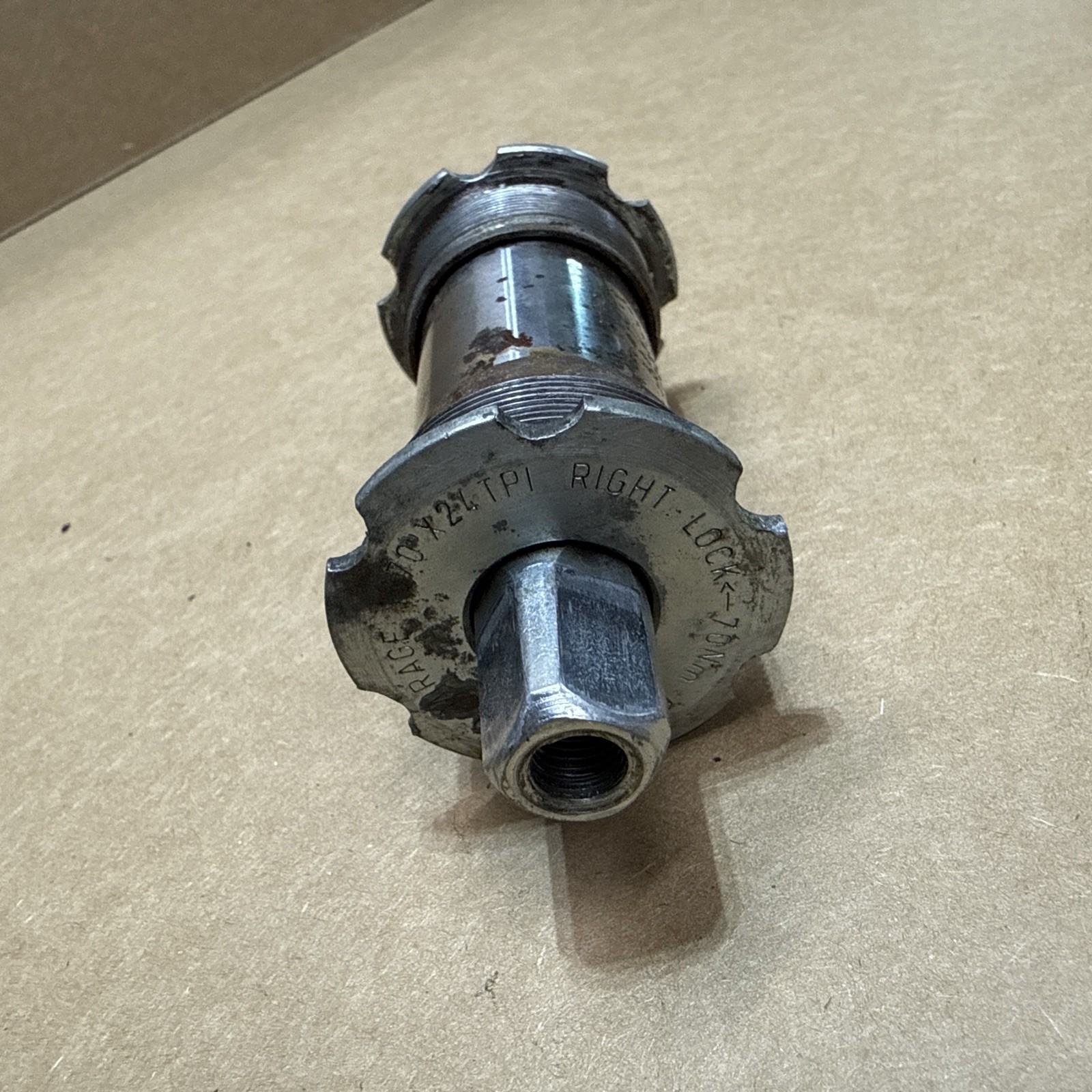 Campagnolo Centaur 68mm Englsih Thread Square Taper Bottom Bracket 111mm obl59