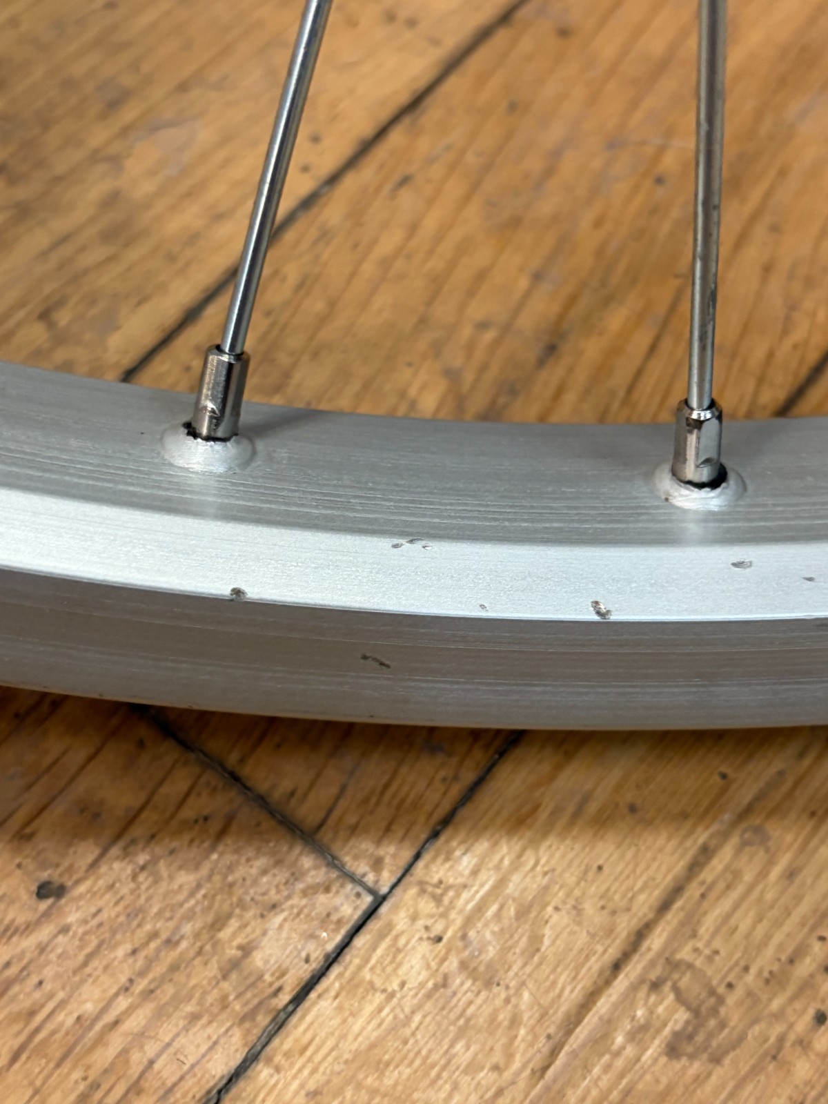 Vintage Redline 24″ Rear Wheel 110m Flip Flop Hub M30x1 & 1.37x24tpi