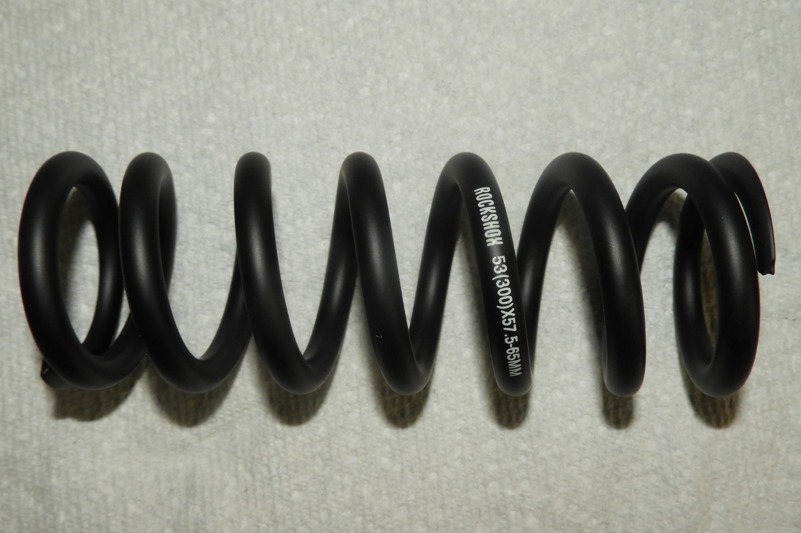 NEW RockShox Metric Coil Spring, Length 151mm, 57.5-65mm, Black, 00.4118.200.007
