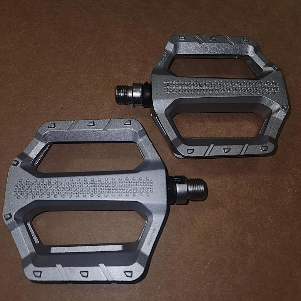 Shimano EF202 Flat Silver Bicycle Pedals PD-EF202 Everyday NO PACKAGE