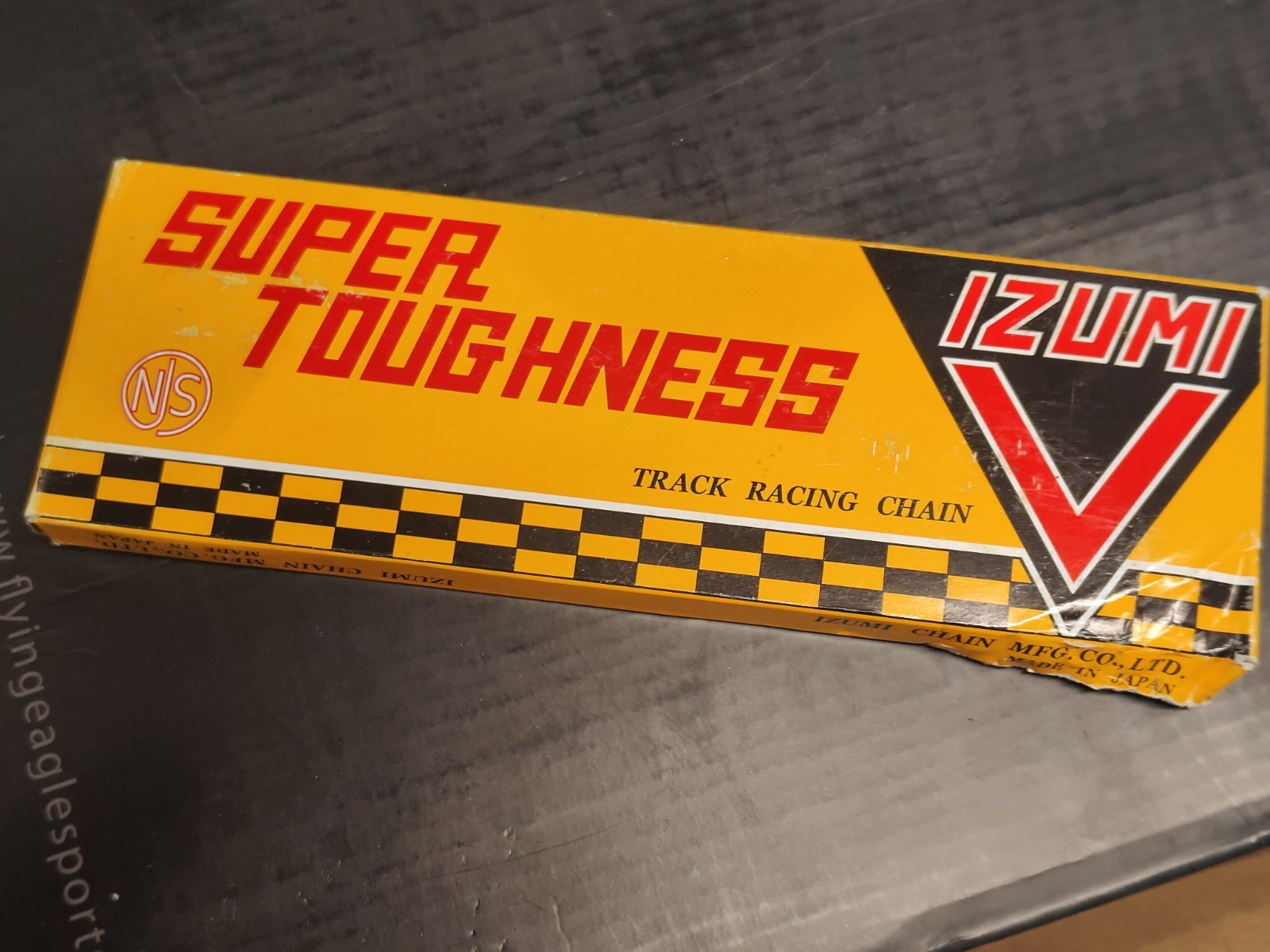 Izumi V Super Toughness Gold & Black 1/8″ NJS Keirin Track Fixed Gear Bike Chain