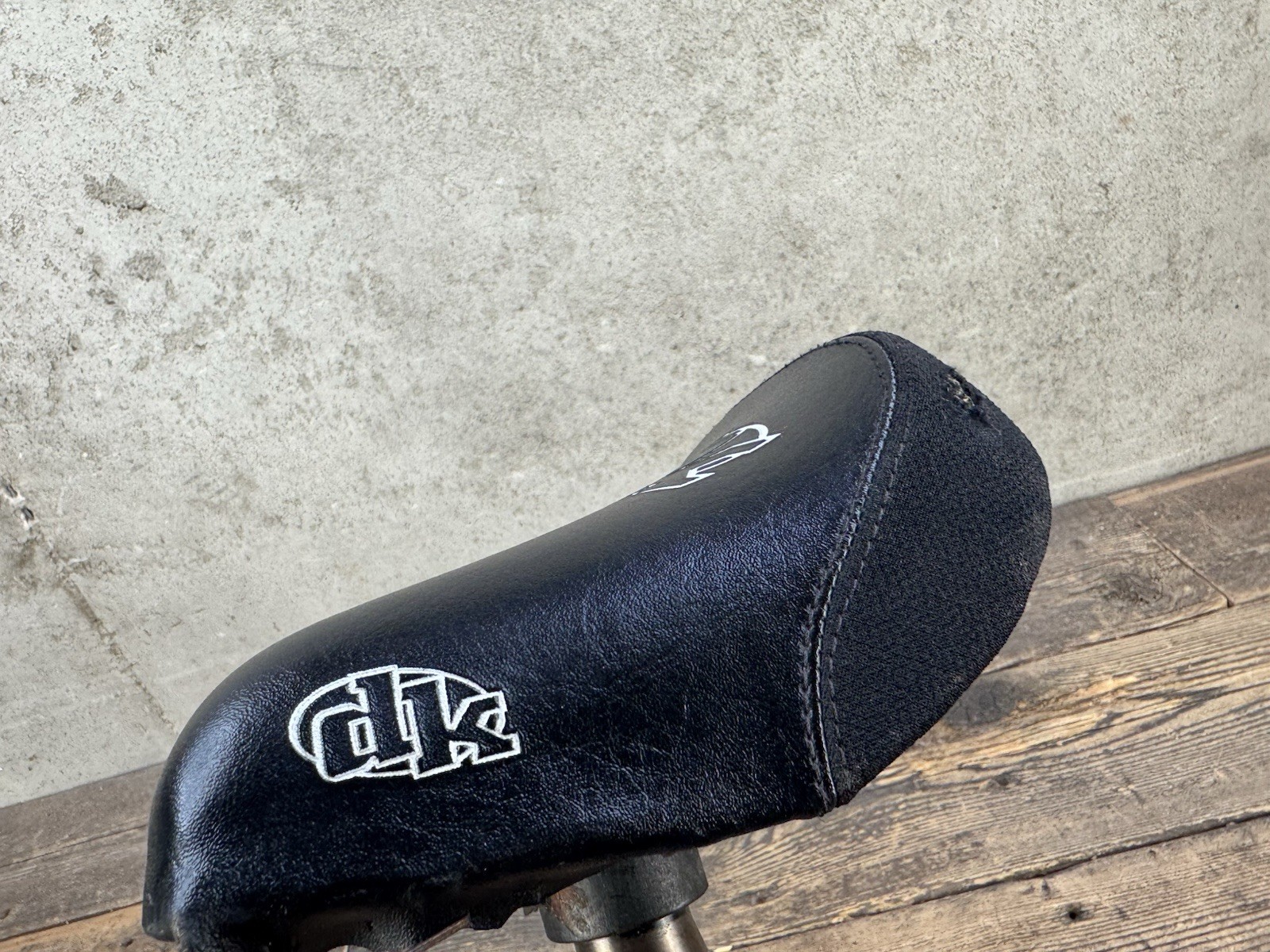 Dk Mini Bmx Seat And Post 7/8” 22.2