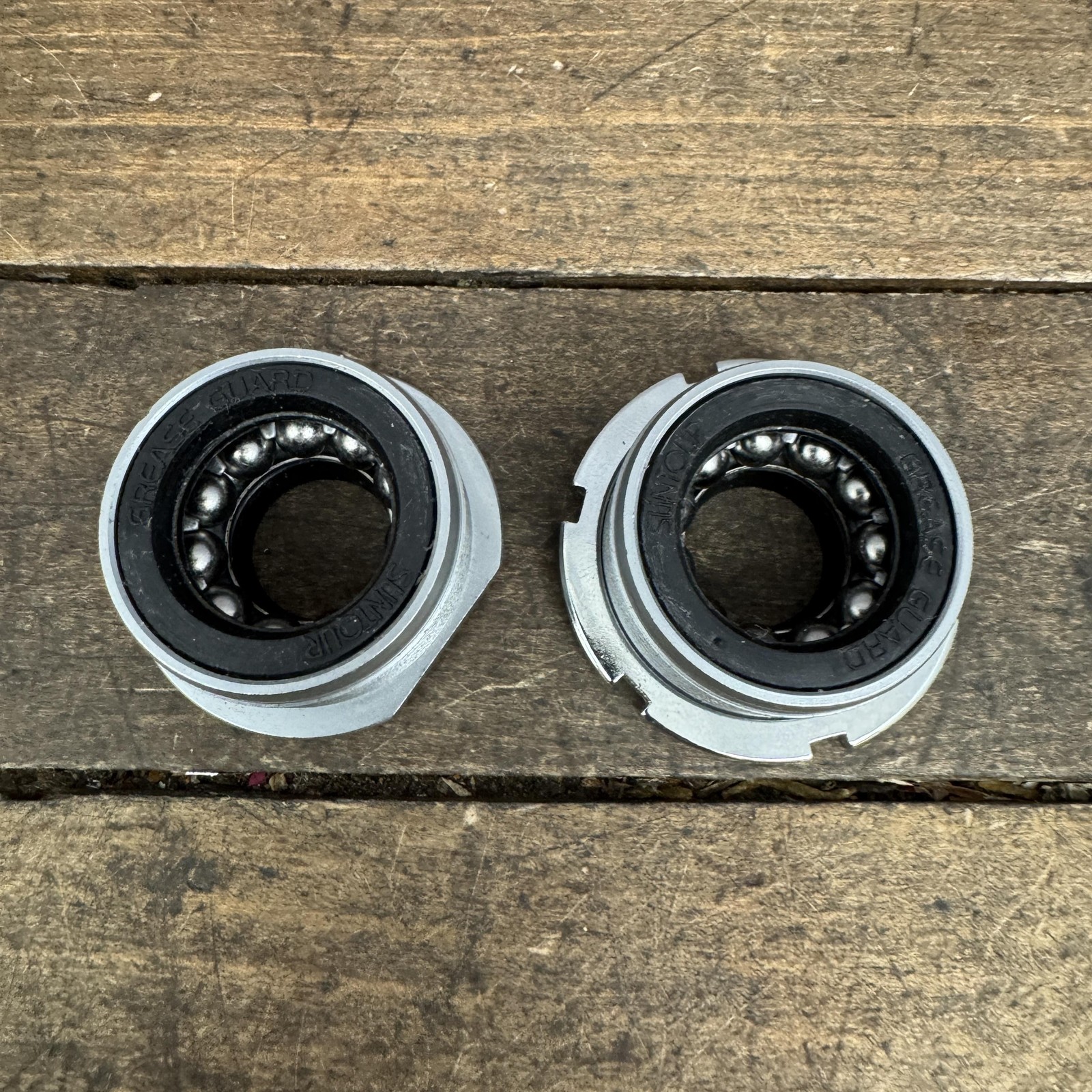 Vintage Suntour WTB Grease Guard Bottom Bracket Cups NOS 1.37x24T XC Pro MTB