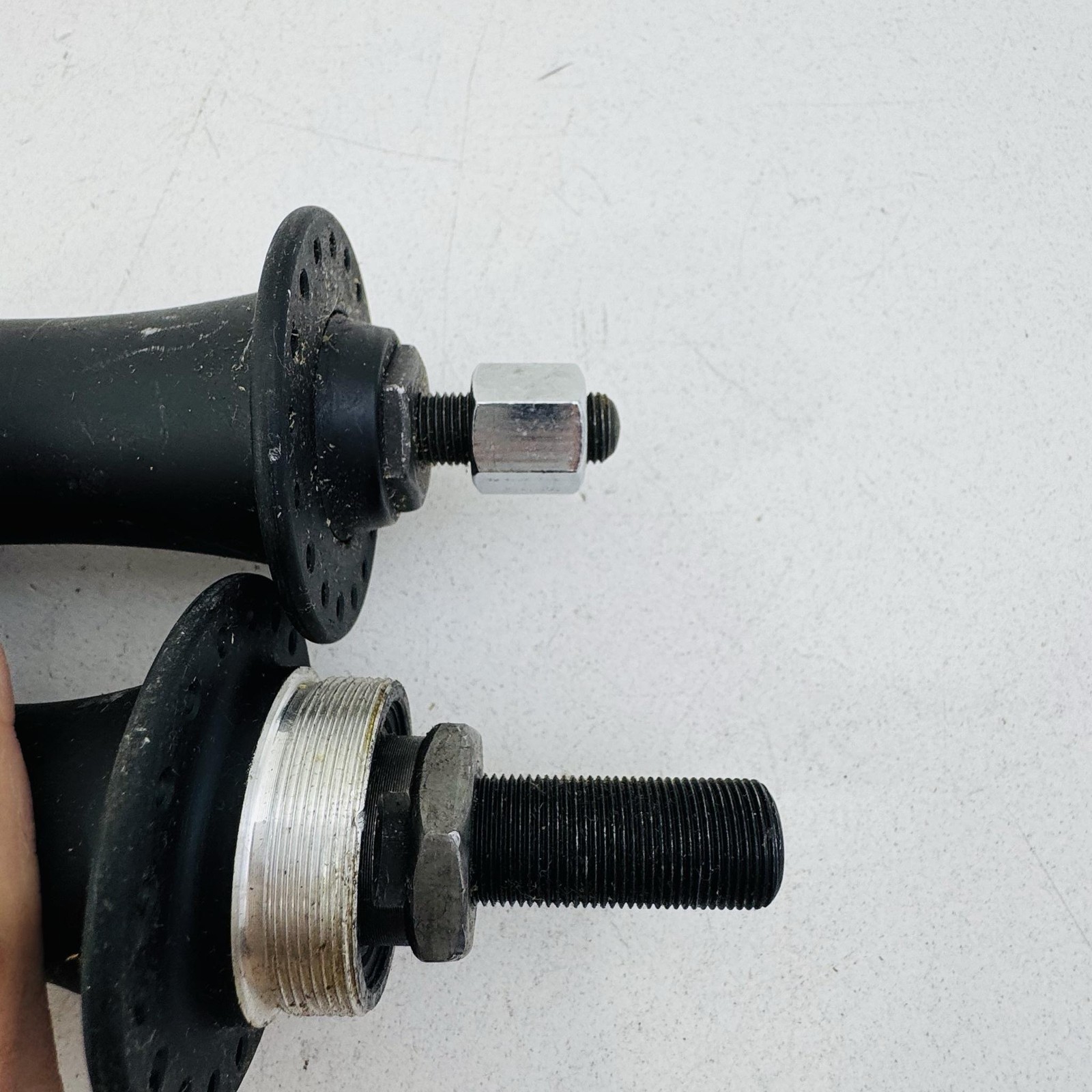 BMX Bike Hubs Set 36H 14mm Axle Black Steel Threaded Front Rear NOS Pair A43
