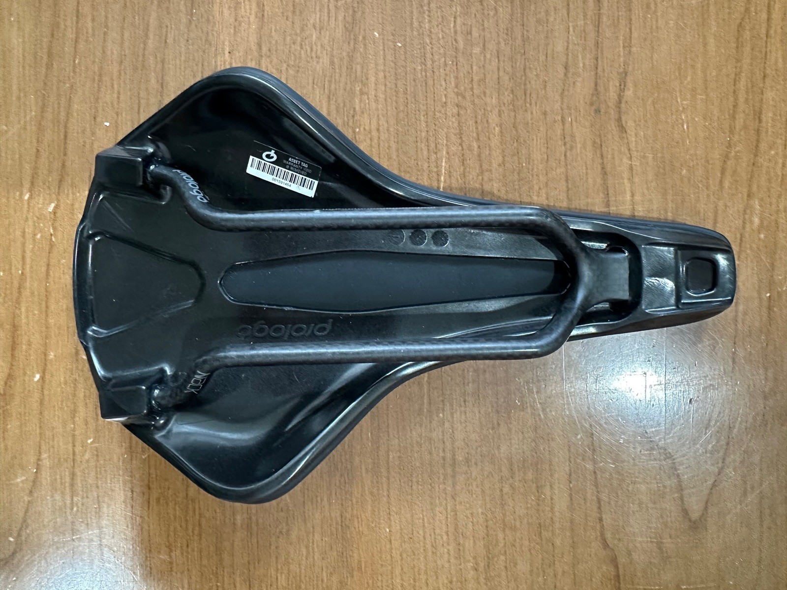 Prologo Nago R4 245 x 147 mm NACK Road Cycling Saddle Carbon Rails