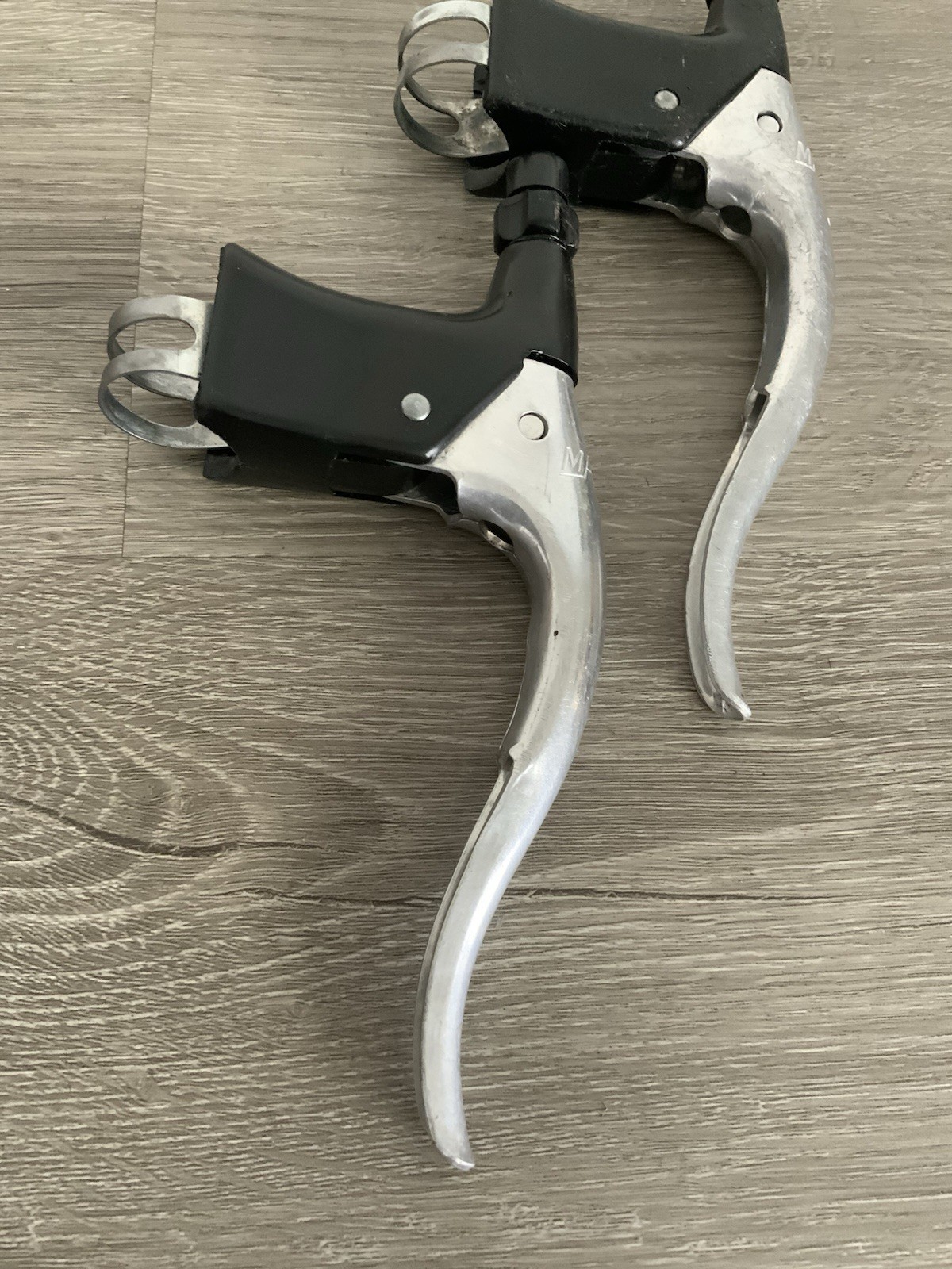 MAFAC COURSE BRAKE LEVERS NON-AERO BLACK AND SILVER 144 GRAMS