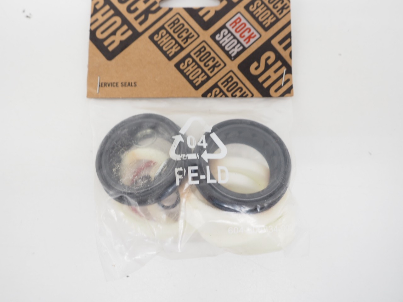 New! RockShox Dust Wiper Kit 32mm Flanged 00.4318.045.002 5 & 10mm Foam Rings