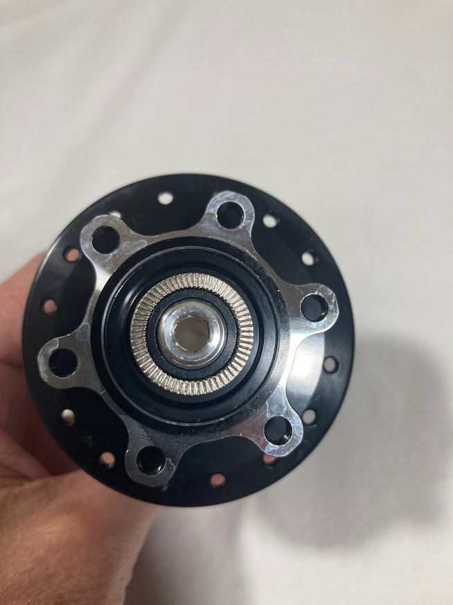 Novatec D041SB (9x108x100mm) Black 32 Holes Front Hub for MTB Disc