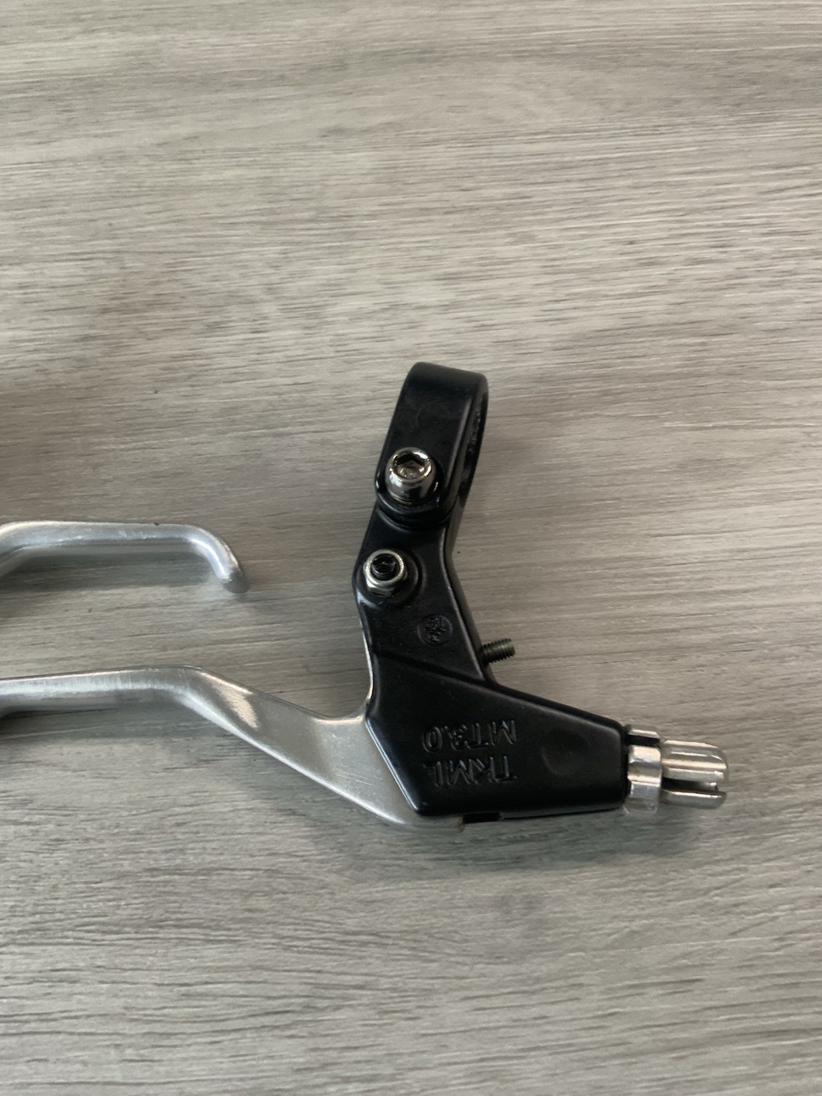 TEKTRO BRAKE LEVERS SET OF (2) 22.2 MM CLAMP BLACK