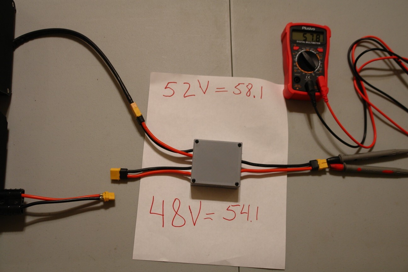 E-Bike Multi-Battery Discharge Converter for 3 batteries,XT60 