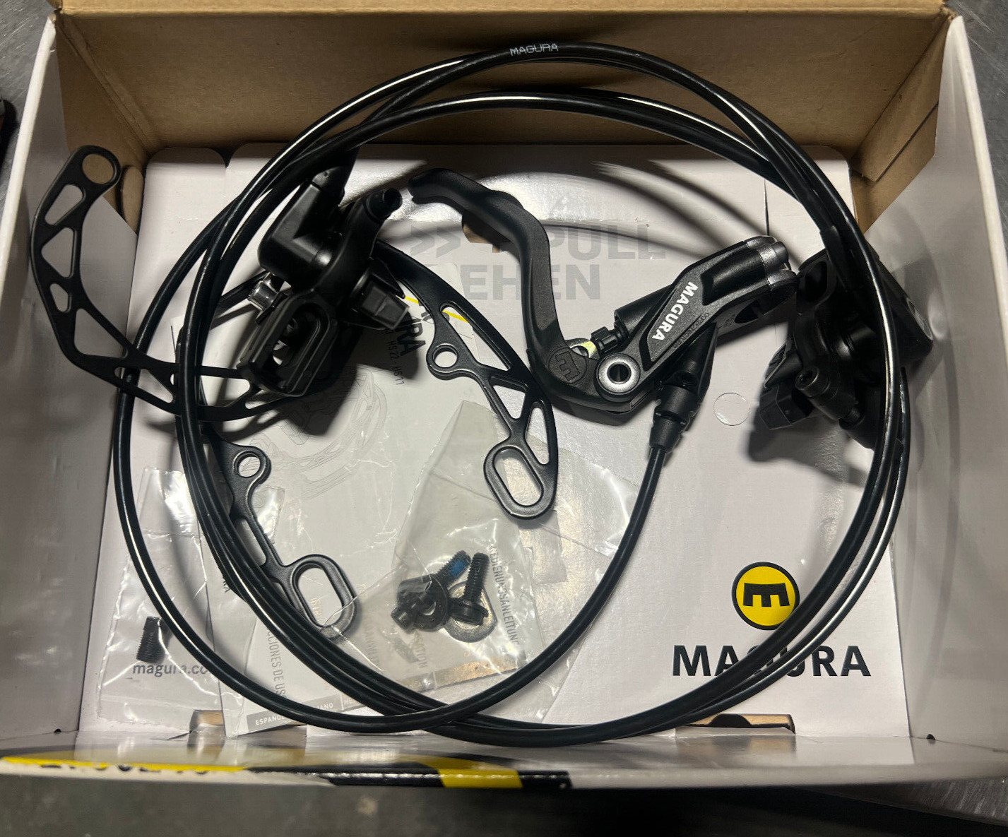 Magura HS33 Hydraulic Cantilever Brake + 2-Finger Lever Black – Front or Rear
