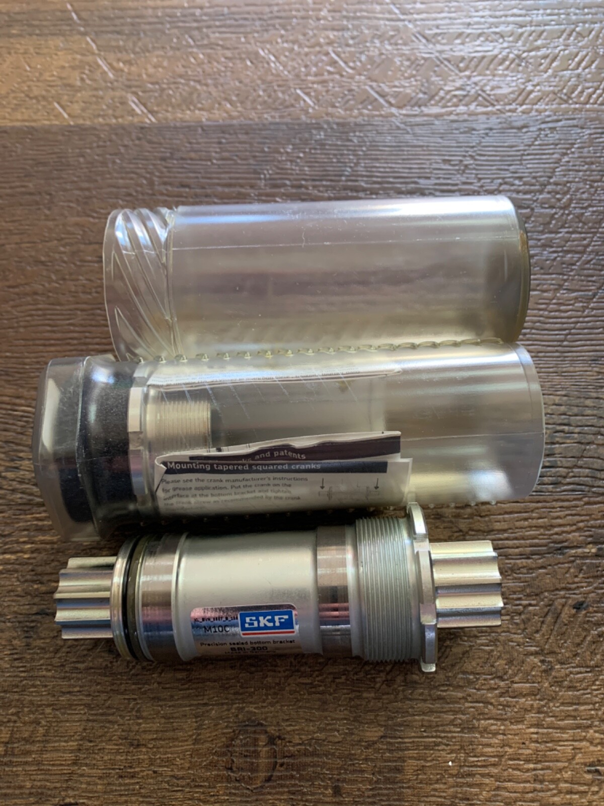 NOS SKF BRI-300 Bottom Bracket ISIS Spindle 108mm – New!