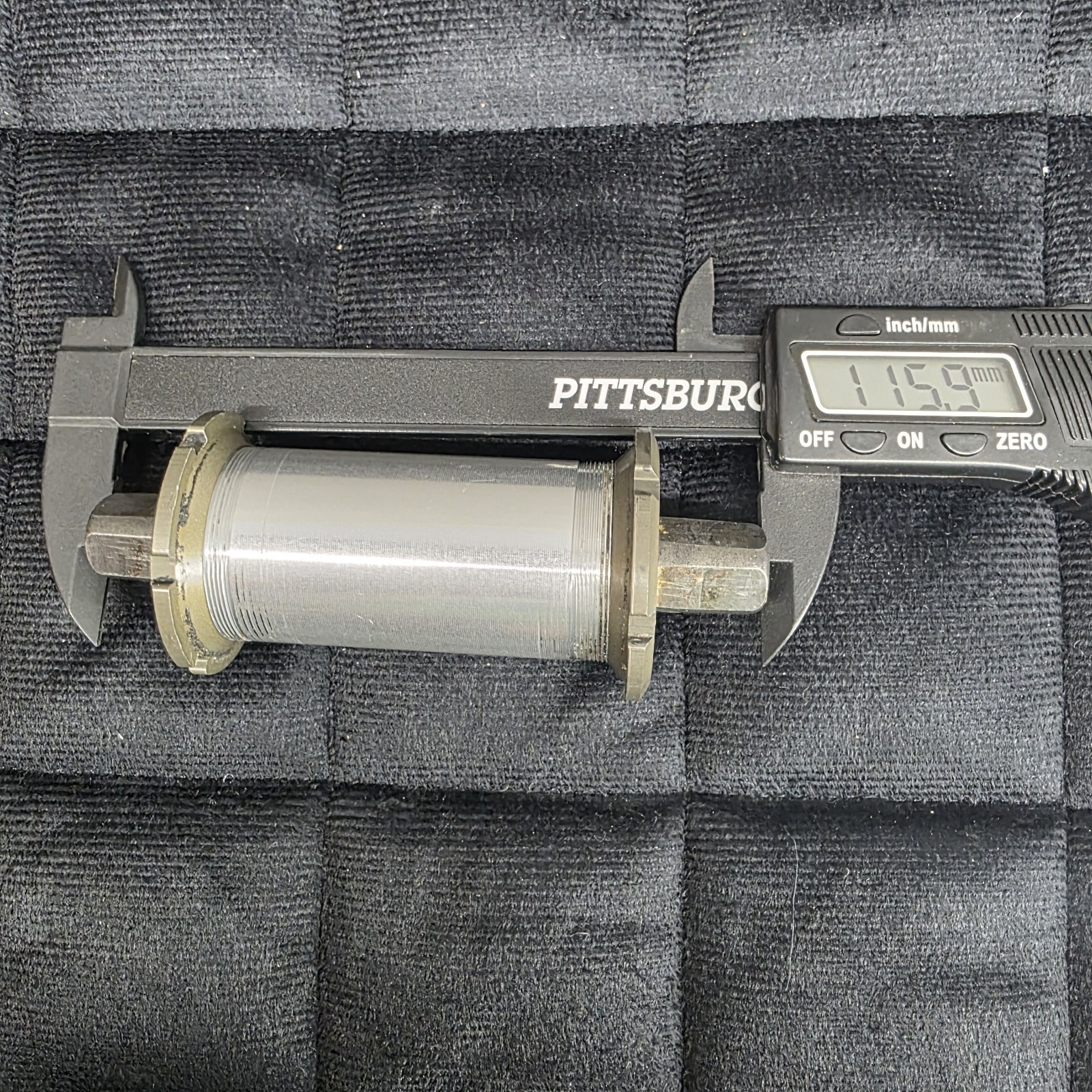 Vintage Mavic 610 Cartridge Bottom Bracket – 116mm – Sealed Bearing