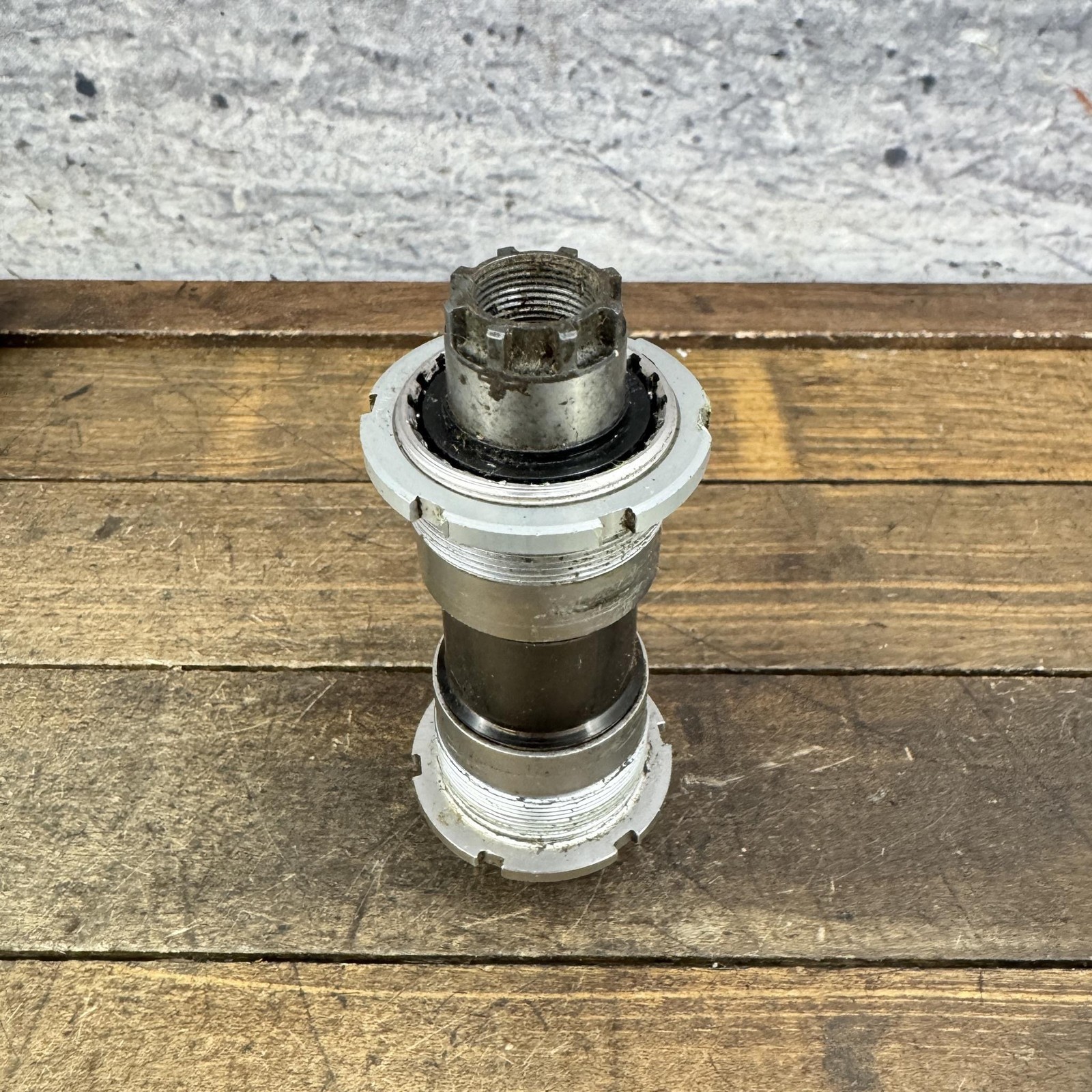 Vintage Shimano Dura-Ace BB-7700 Bottom Bracket 109.5mm Octalink V1 Japan Race