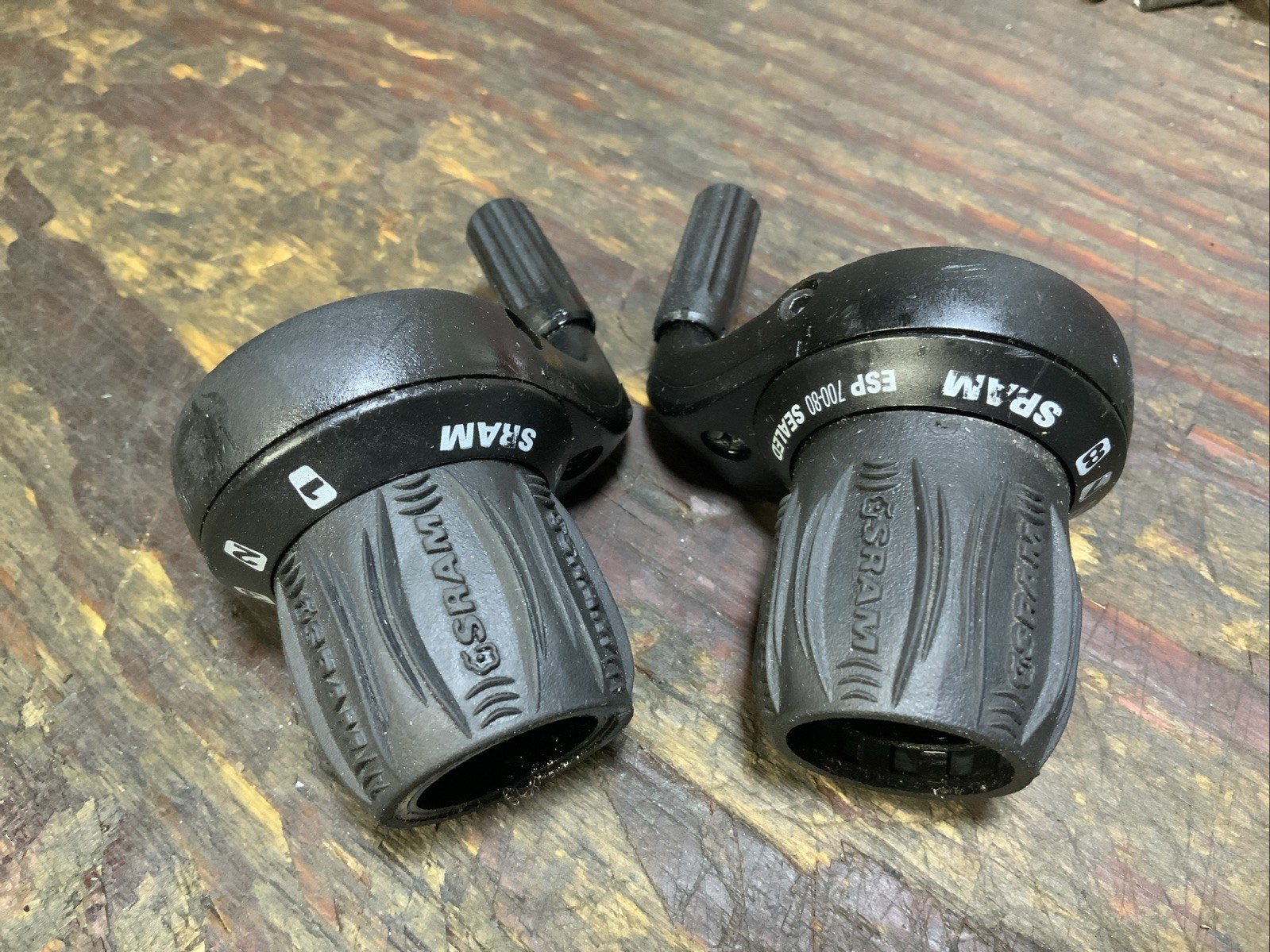 SRAM 7.0 ESP 3×8 speed Grip shifter set