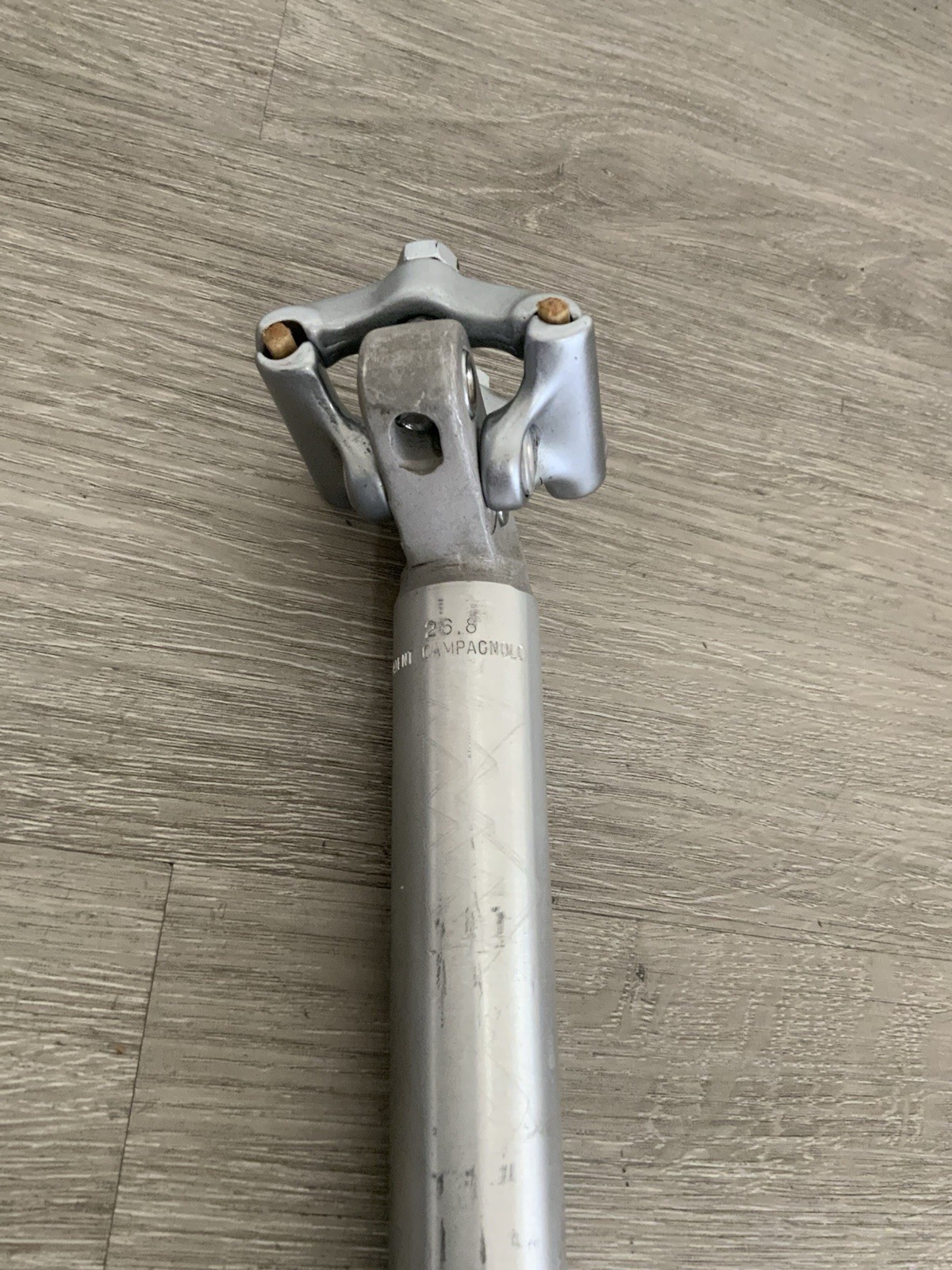 CAMPAGNOLO RECORD SEAT POST 26.8 MM 220 MM TOTAL LENGTH 318 GRAMS