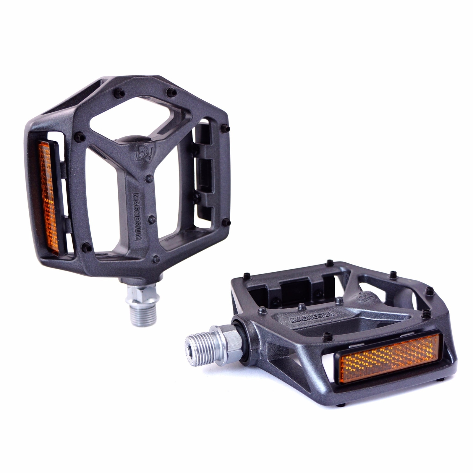 Wellgo MG-3 9/16″ Magnesium Bike Pedal MTB Downhill -Black/Silver/Red/Blue/Grey
