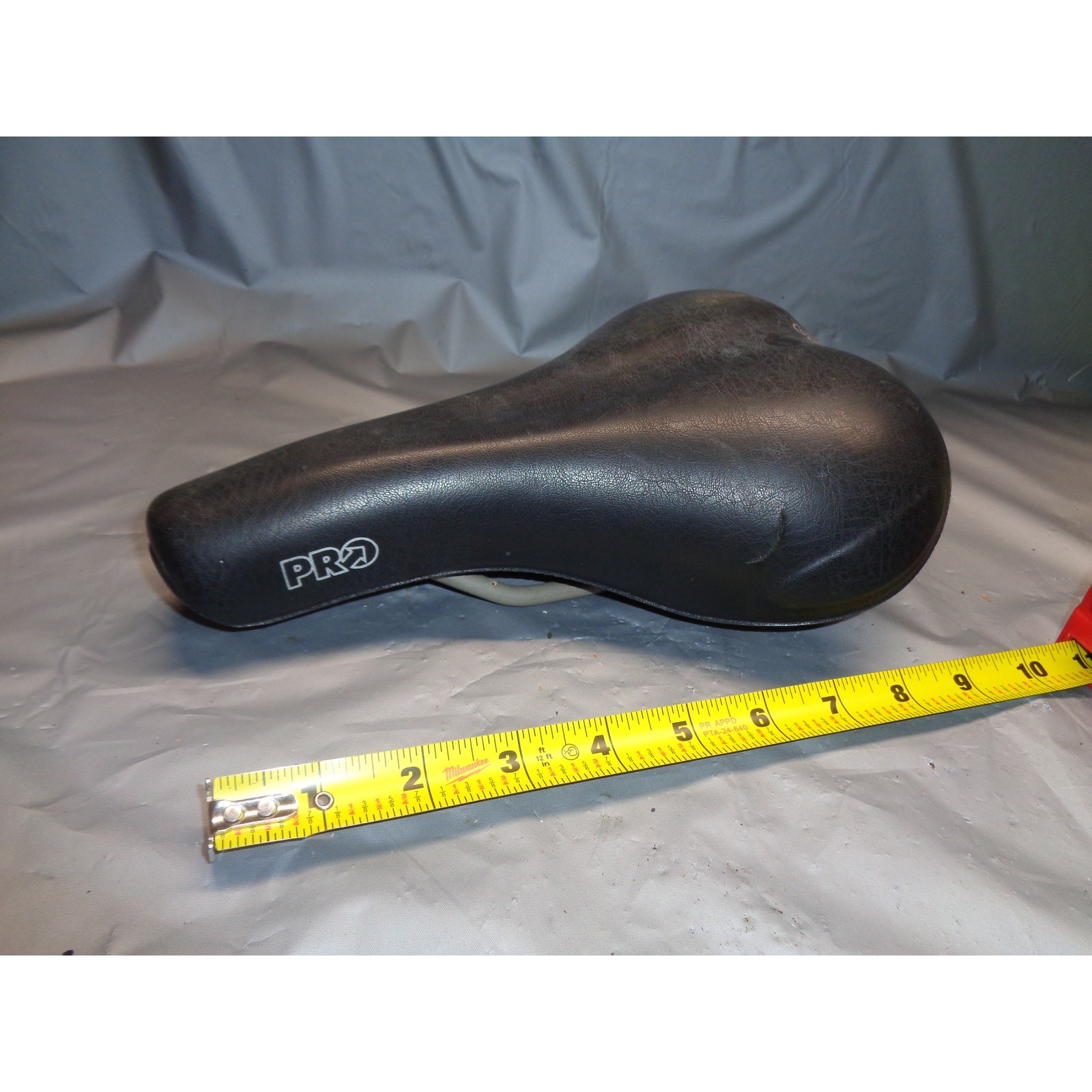 SELLE ITALIA PRO COMFORT 2 Racing Bike / Seat Saddle – Made in Italy – USED