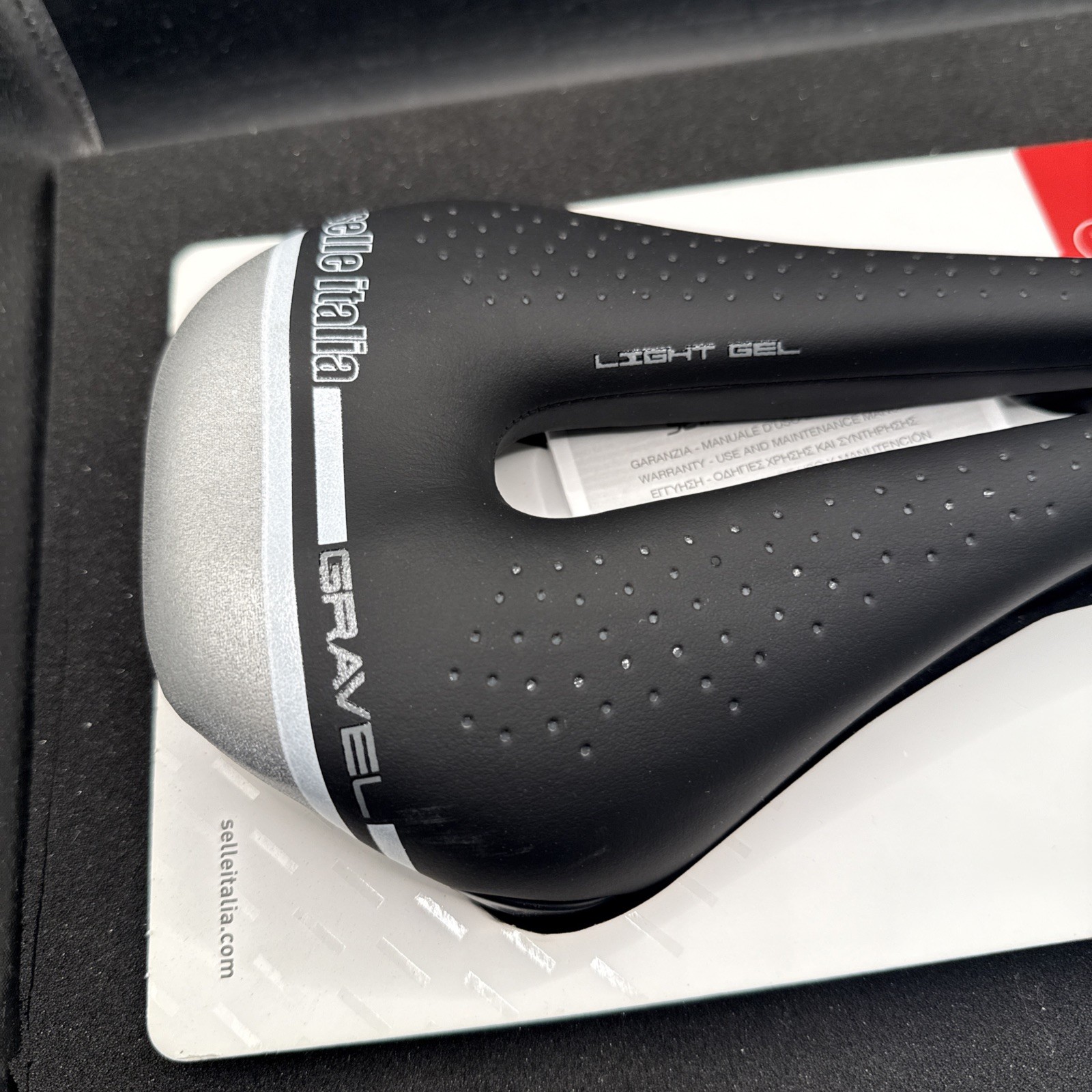 Selle Italia Novus Boost Gravel Superflow Cycling Saddle Seat (9419-a6)