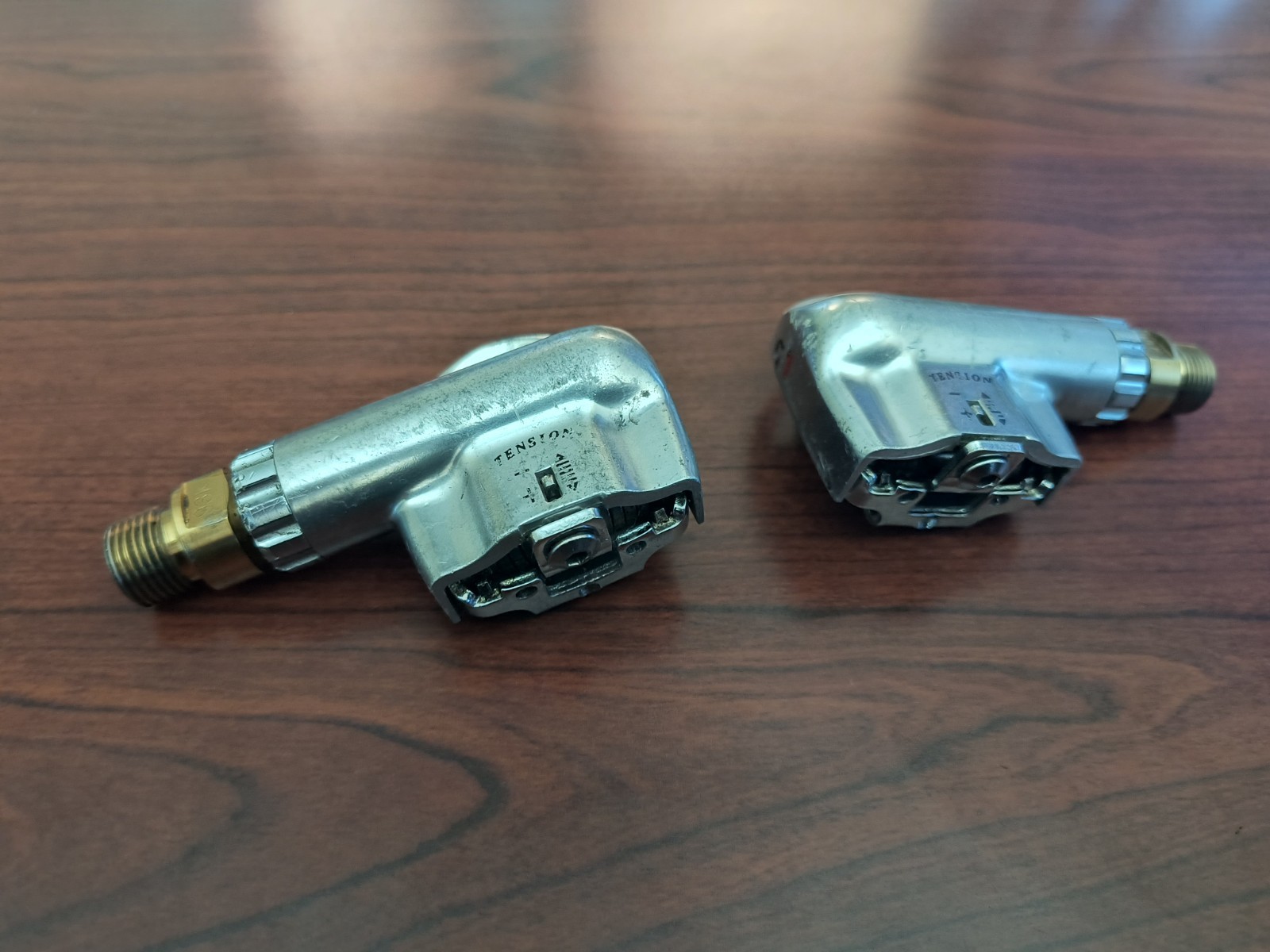 Vintage Nashbar VP-161 Clipless Pedals, 9/16″, Silver/Gold Spindles