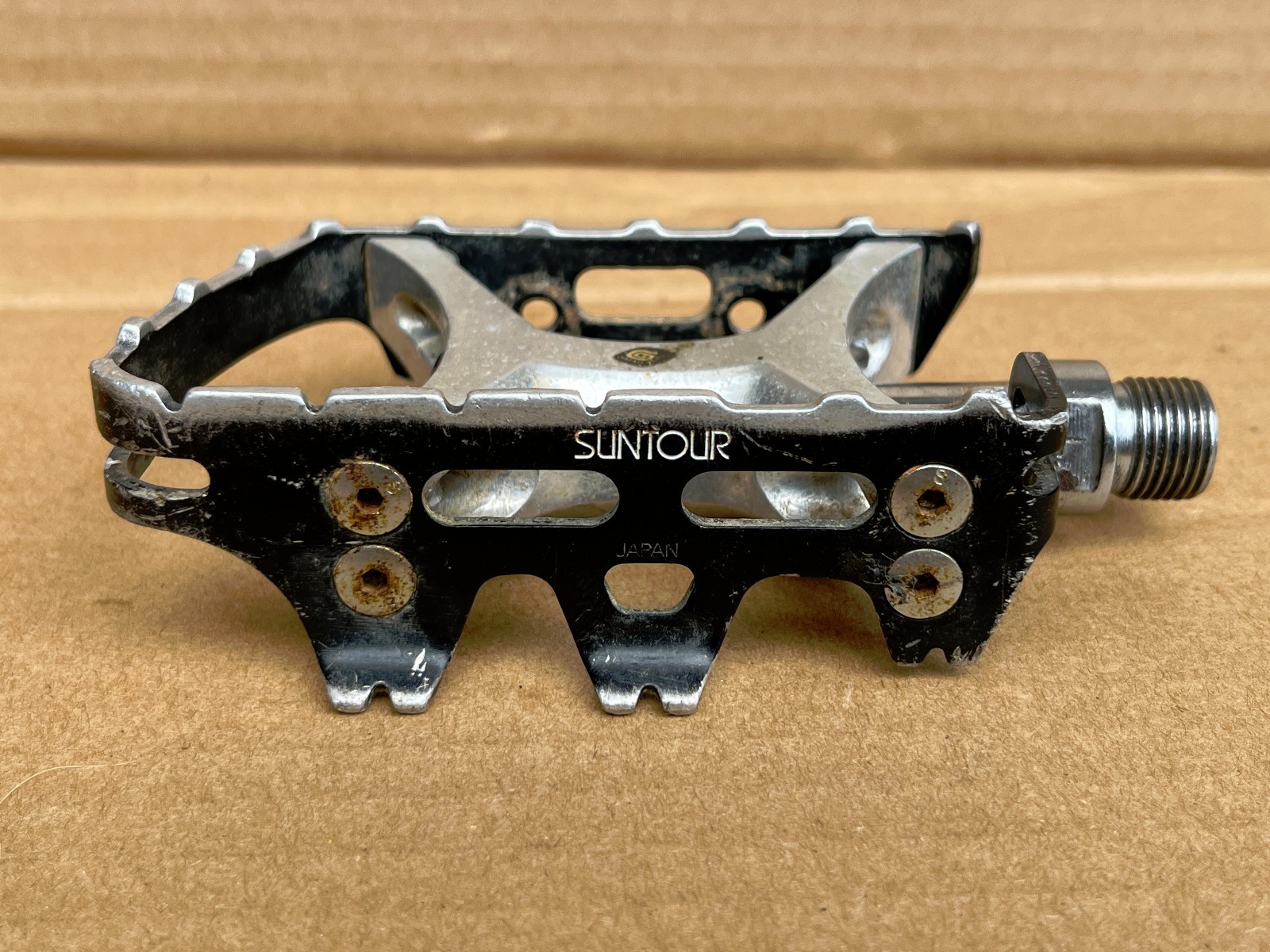 Vintage Suntour XC Pro WTB Grease Guard 9/16” Mountain Bike Pedals Made In Japan