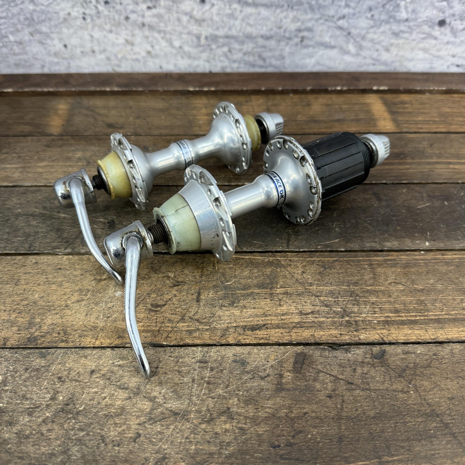 Vintage Shimano Dura-Ace AX Hub Set 7300 Aero 1980s Road Bike Front Rear OX