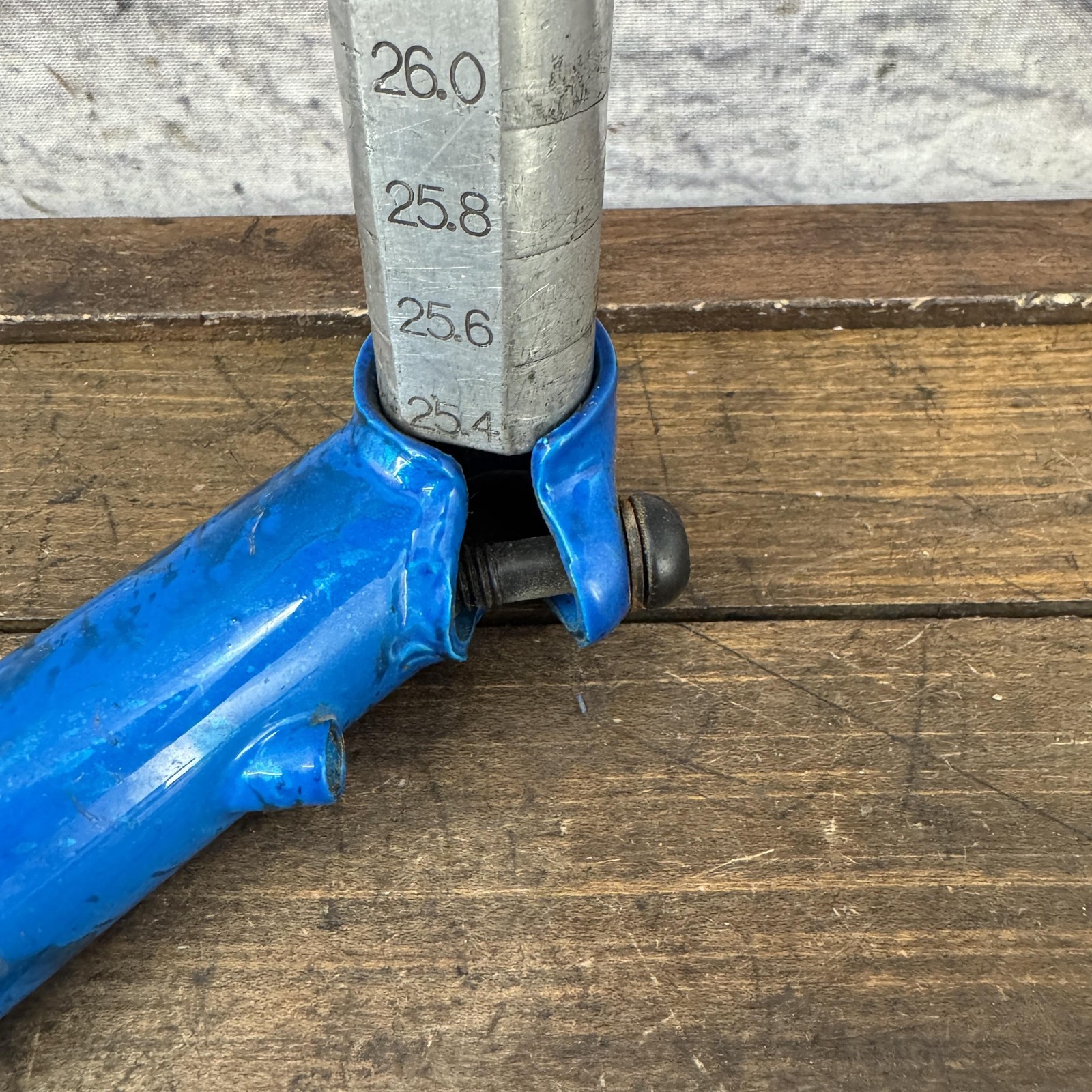 Vintage GT Outpost Blue Quill Stem All Terra 1in 22.2 Splatter Paint Riser MTB
