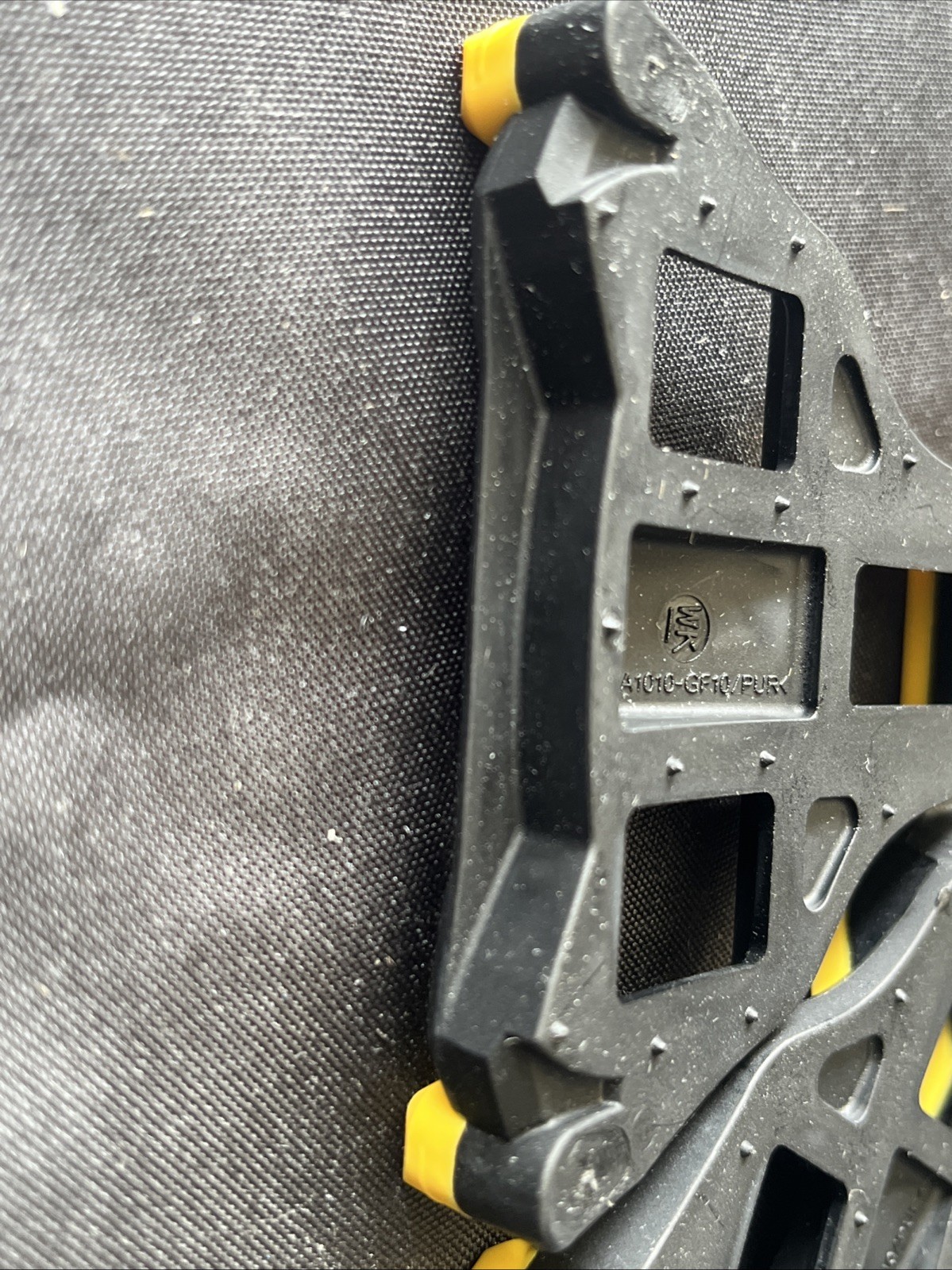 Shimano SM-SH11 Pedal Notches 6 Degrees SPD-SL Cleat Set