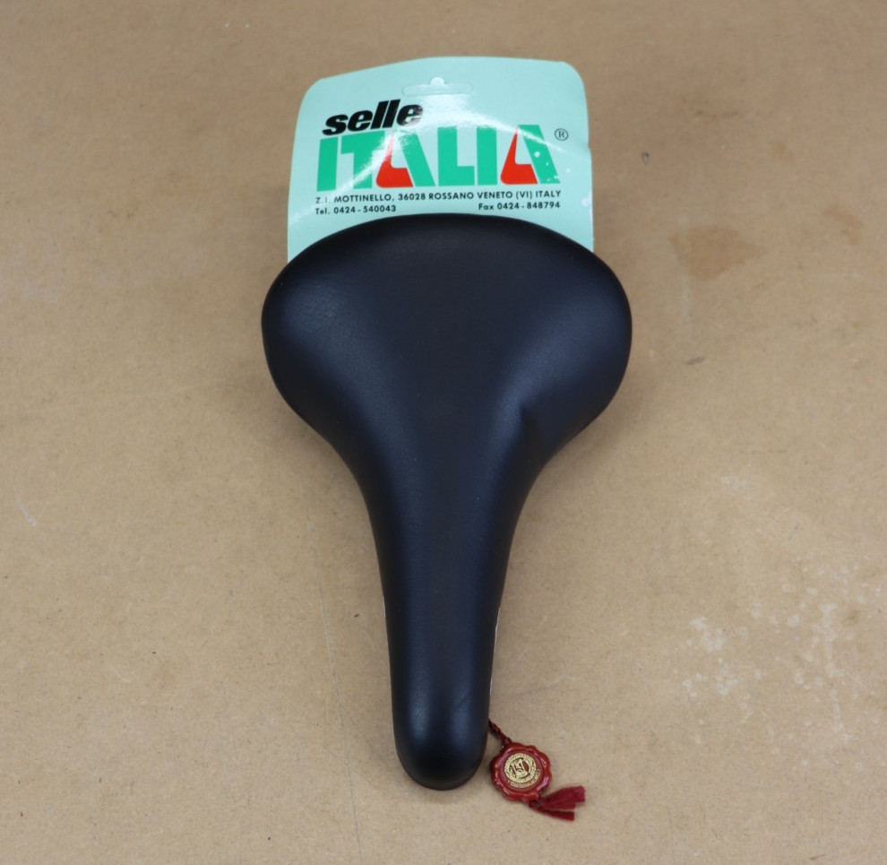 1996 Selle Italia Ladies Turbo Saddle Black leather w/ Blk. Steel Rails NEW NOS