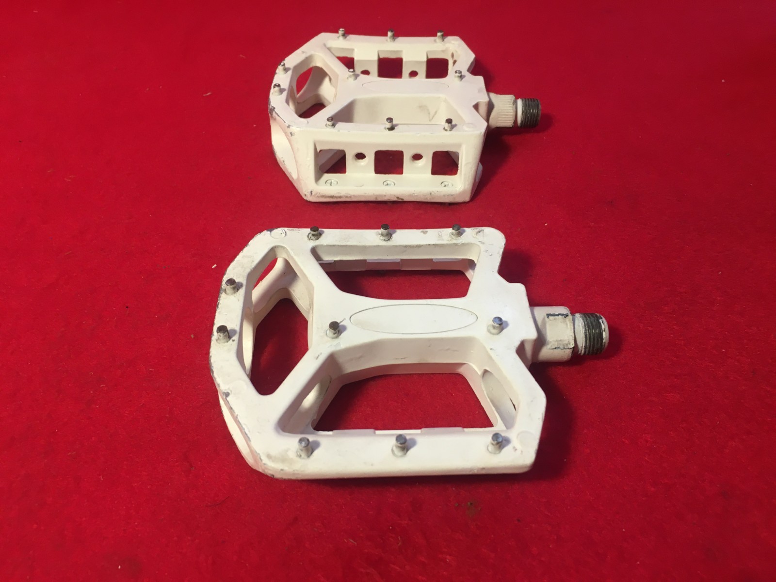 BMX/MTB Wellgo White LU-8A Alloy Pedal Set Fits SE Bikes Big Ripper