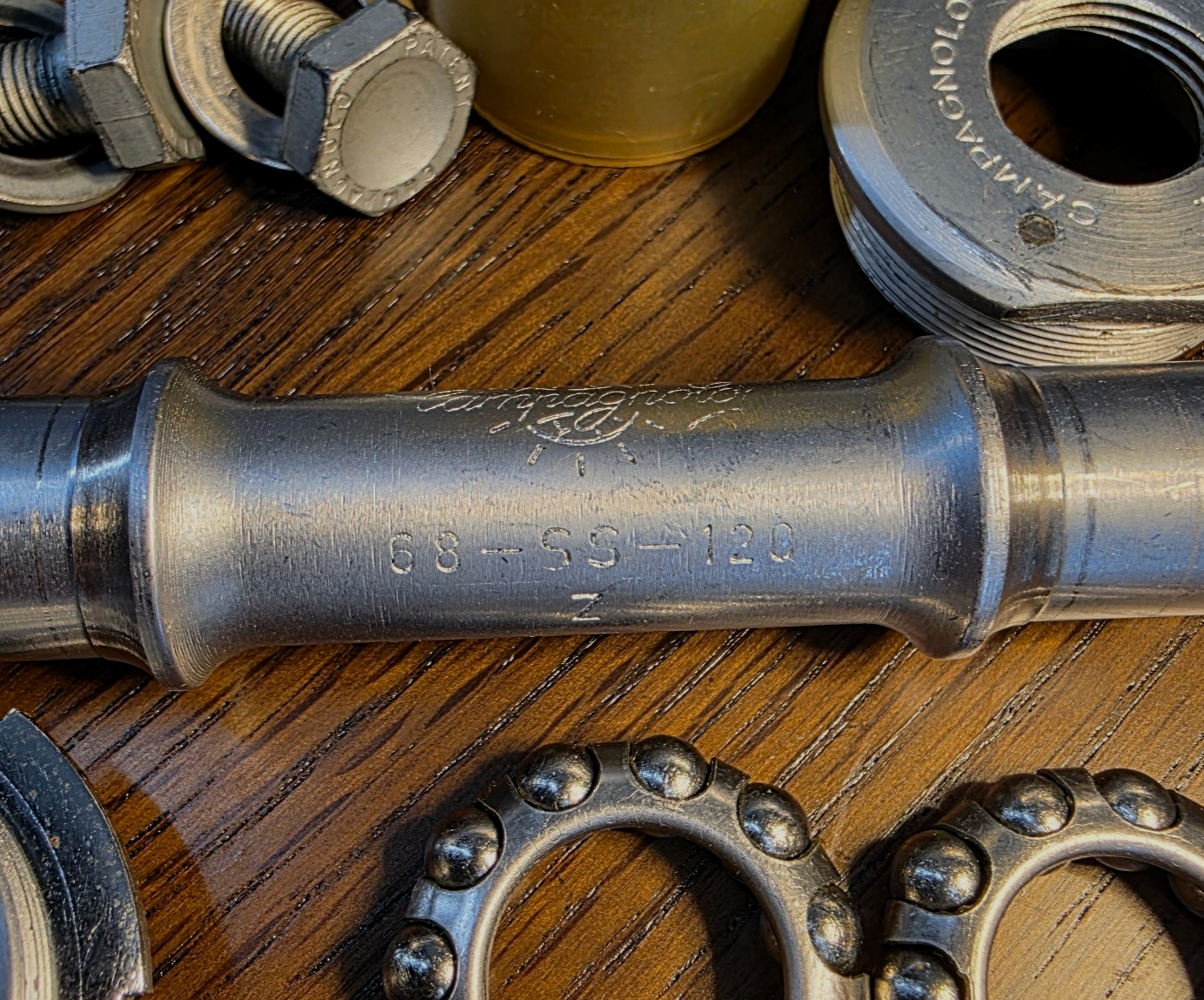 RARE French 35×1 Campagnolo Nuovo Record BB hollow 112mm “Z” 68-SS-120 L’Eroica