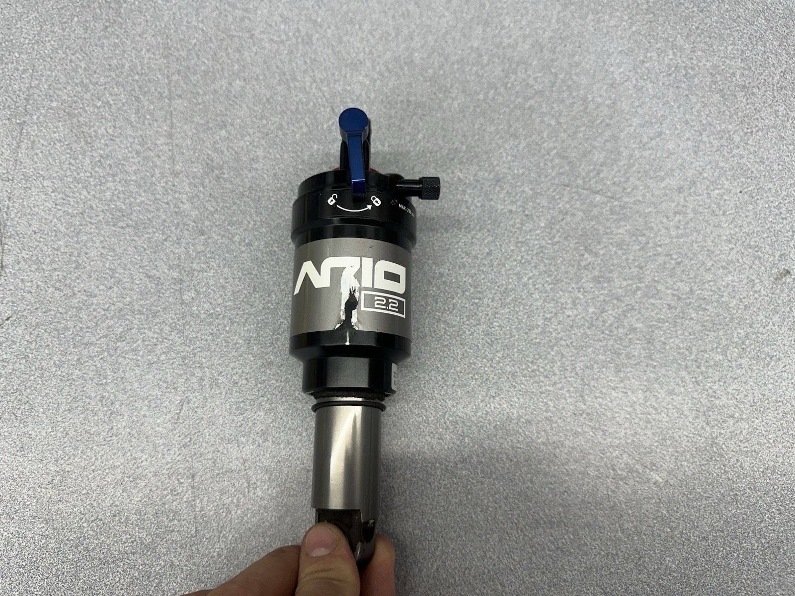 Rockshox Ario Rear Air Shock 6.5” Eye To eye, Lockout And Preload – 165mm