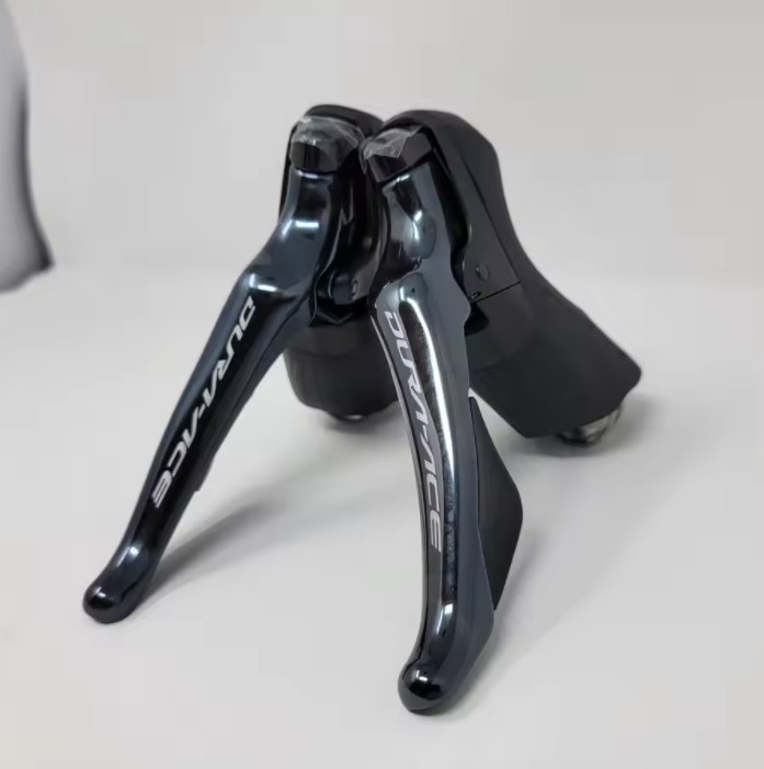 SHIMANO Dura-Ace ST-R9100 Rim Brake Shifters 2×11 Speed Dual Control Lever