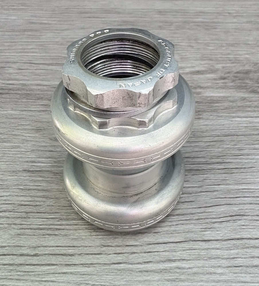 SHIMANO 600 HEADSET MODEL ALUMINUM / STEEL 27 MM CROWN RACE