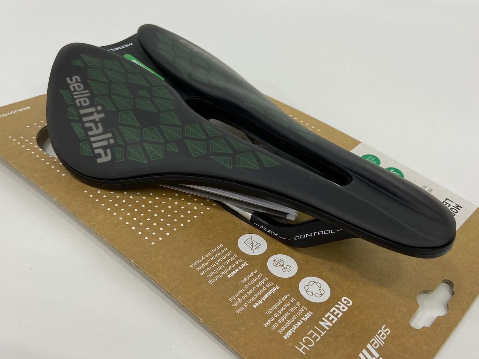 Selle Italia Model X Leaf Superflow L3 145x245mm Fec Alloy Rail Saddle