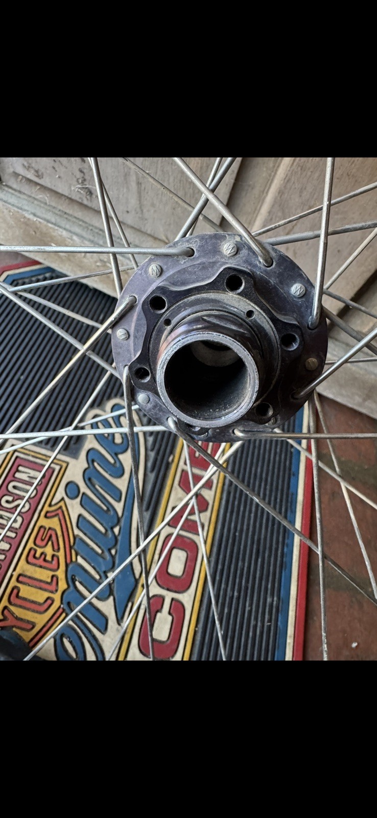 Vintage Intense Hadley Front Hub Black Mountain Bike Downhill 26″ DH USA