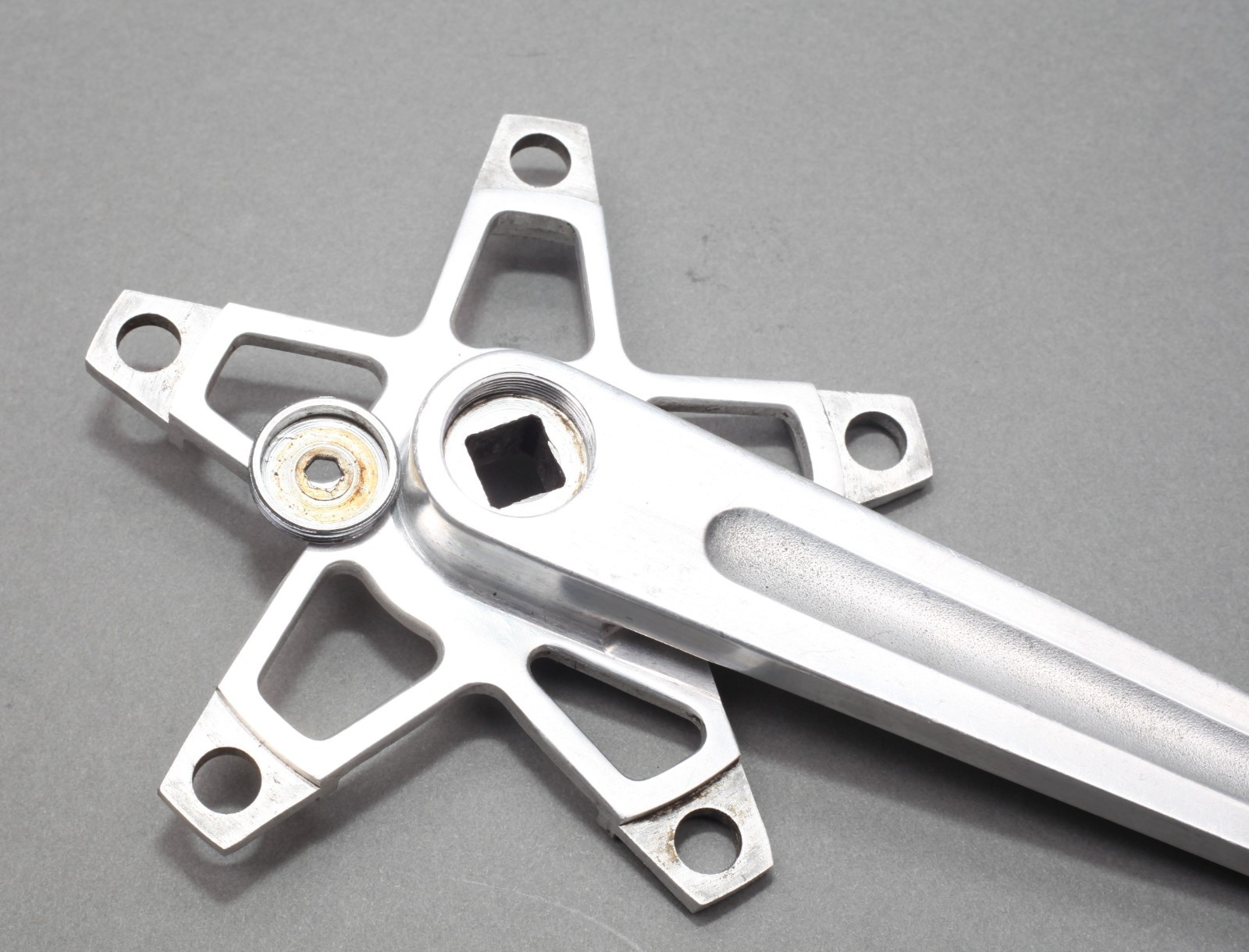 Stronglight 93 Right Crank 170mm M14x1.25 (French) 122BCD