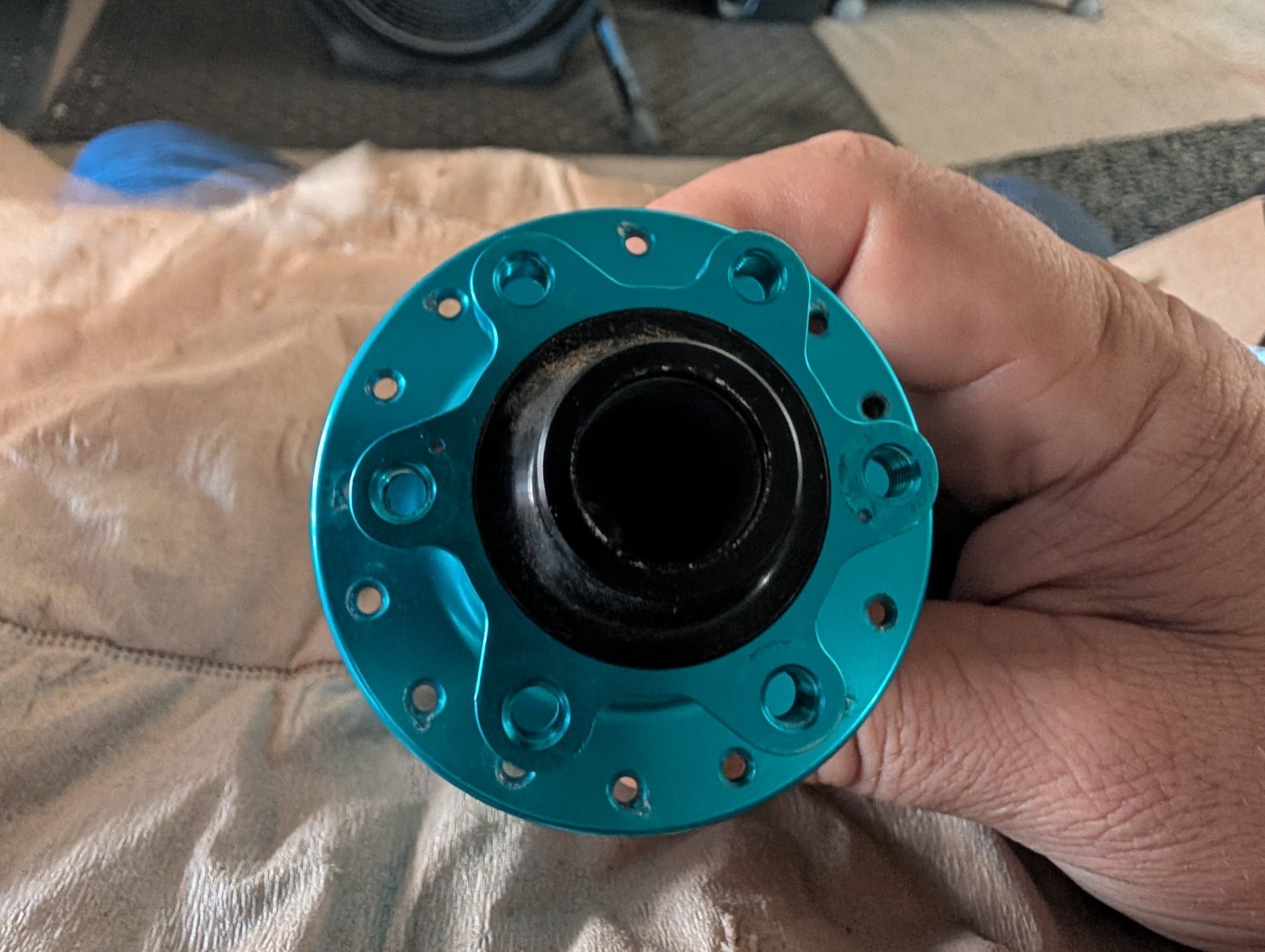 Industry Nine Hydra Classic 15 X 110 Boost, 6-Bolt Disc 32 H Front Hub: Turquois