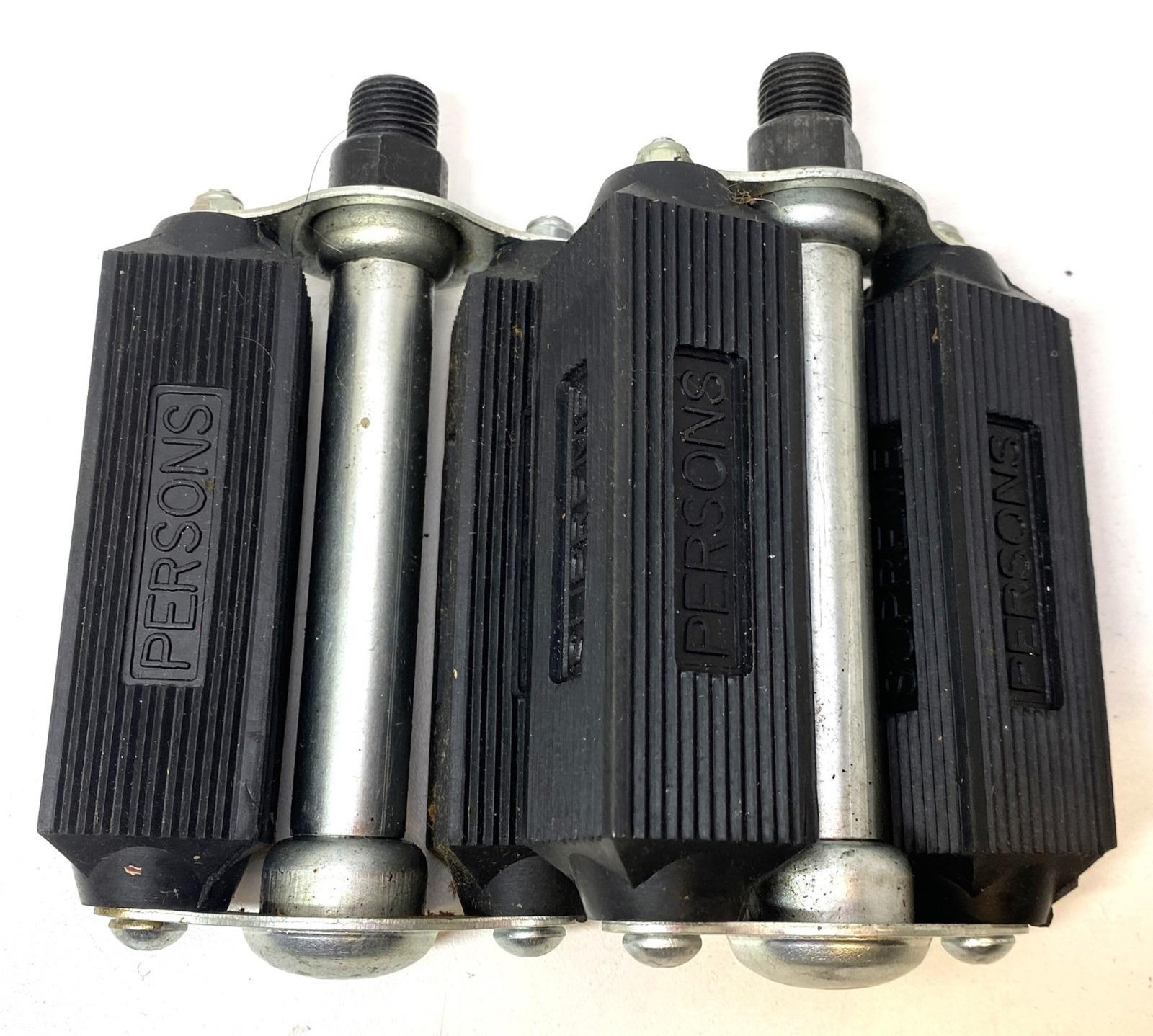 NOS Persons Majestic vintage MENS bicycle PEDALS 9/16″ for 3 Piece Cranks