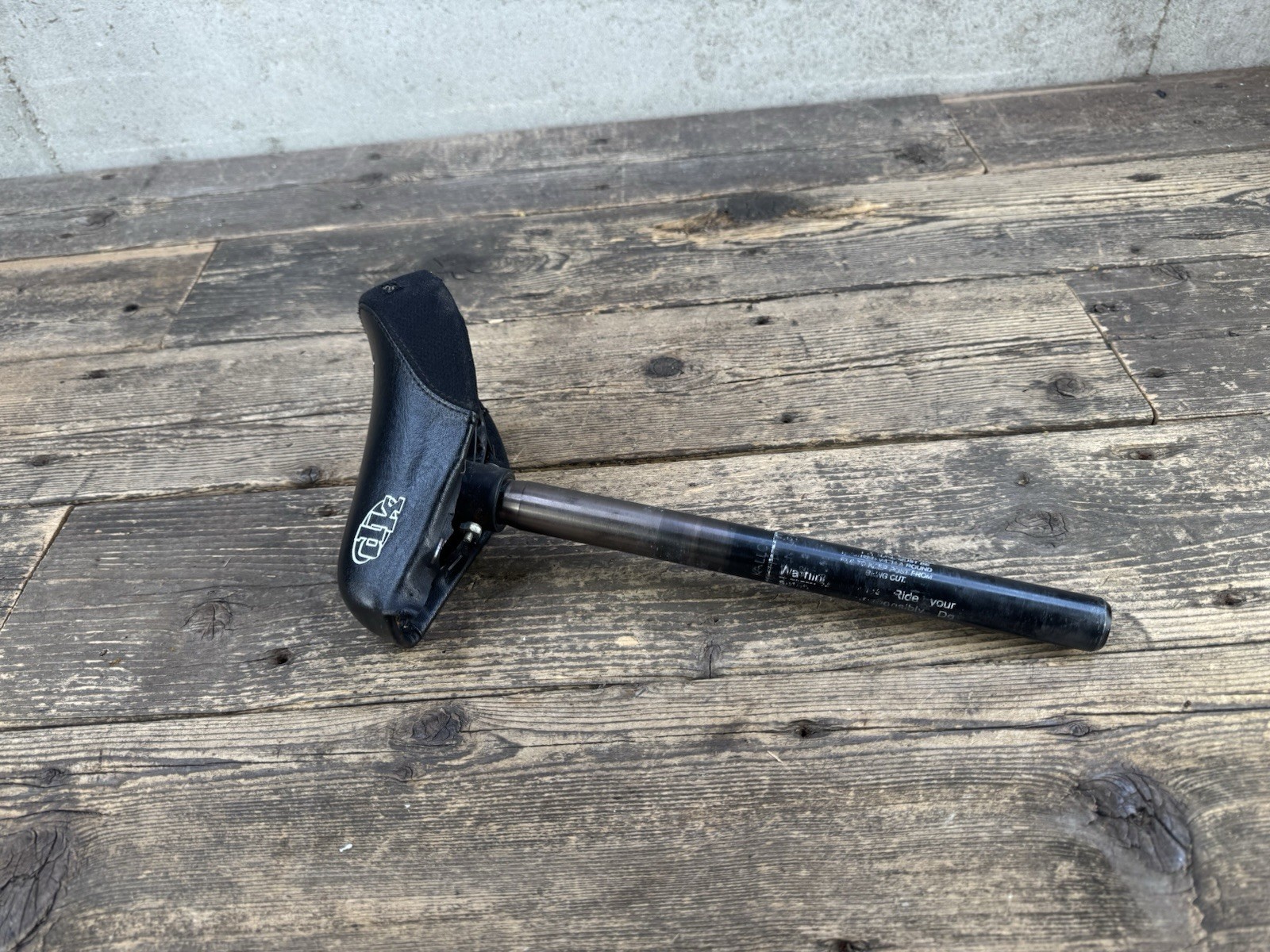 Dk Mini Bmx Seat And Post 7/8” 22.2