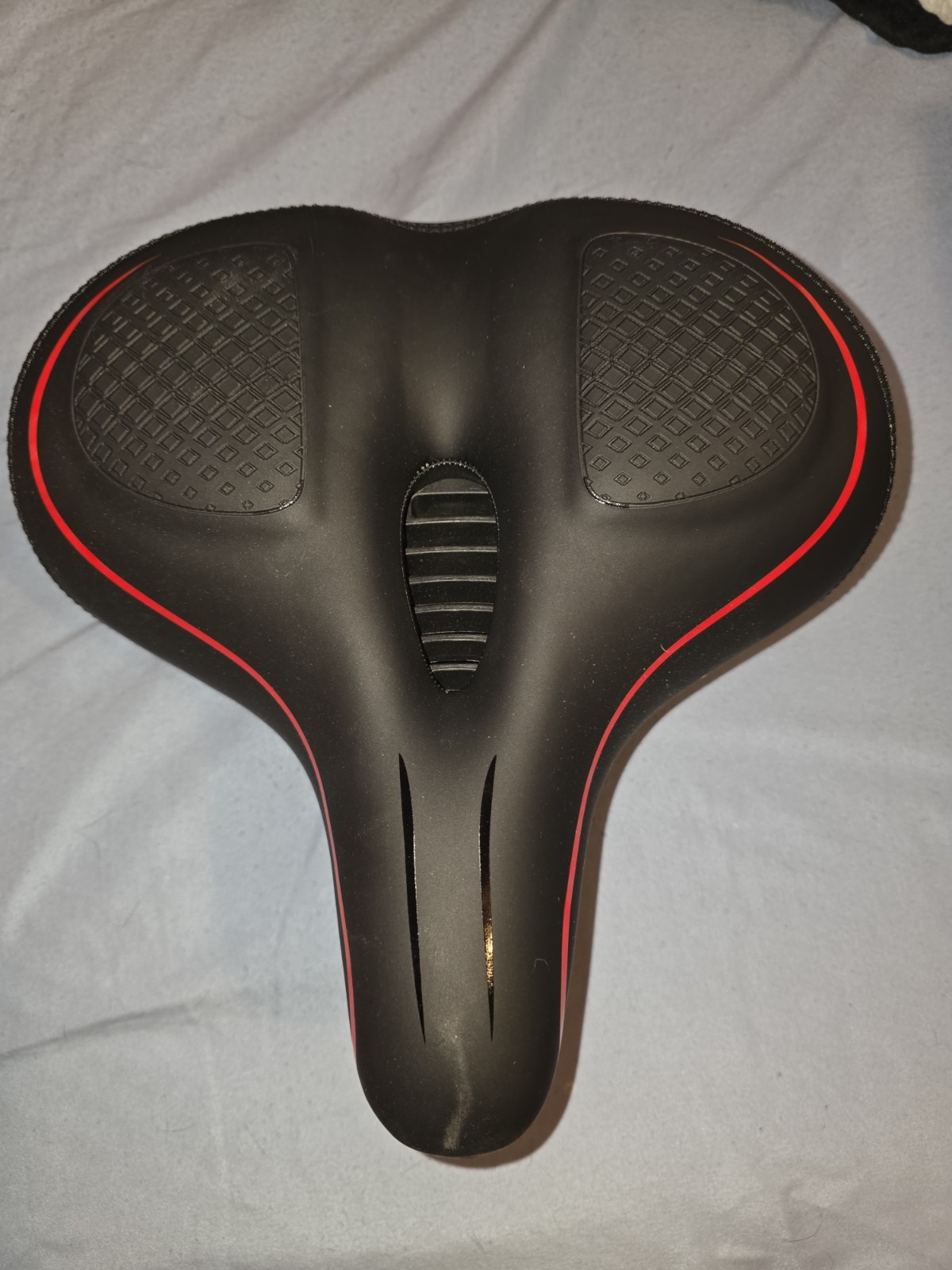 Black/Red Cutaway Bicycle Saddle Seat, Synthetic, Universal Fit Unisex Adult