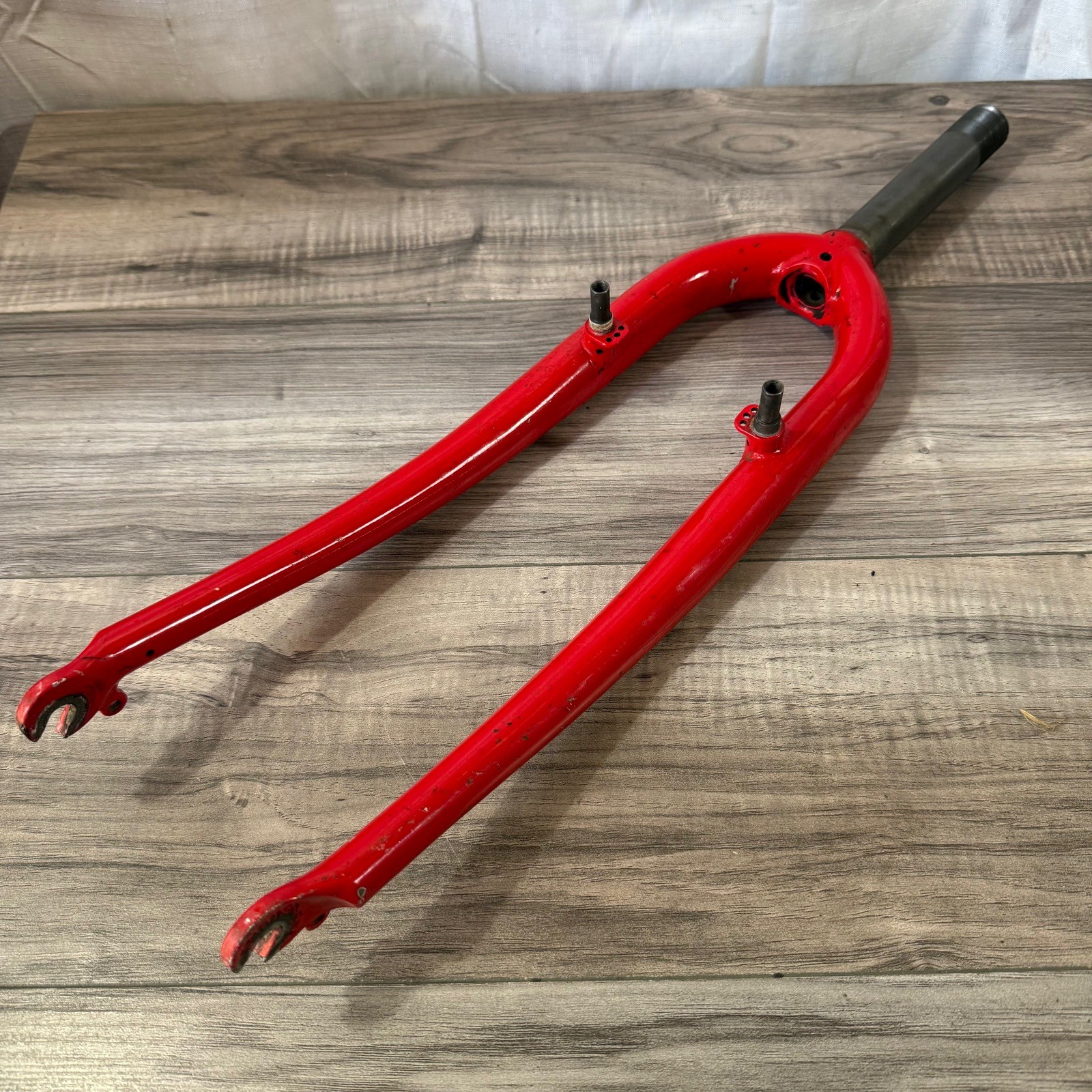 1-inch Spinner MTB Fork 1-Inch Threaded 26 130 385 Axle to Crown