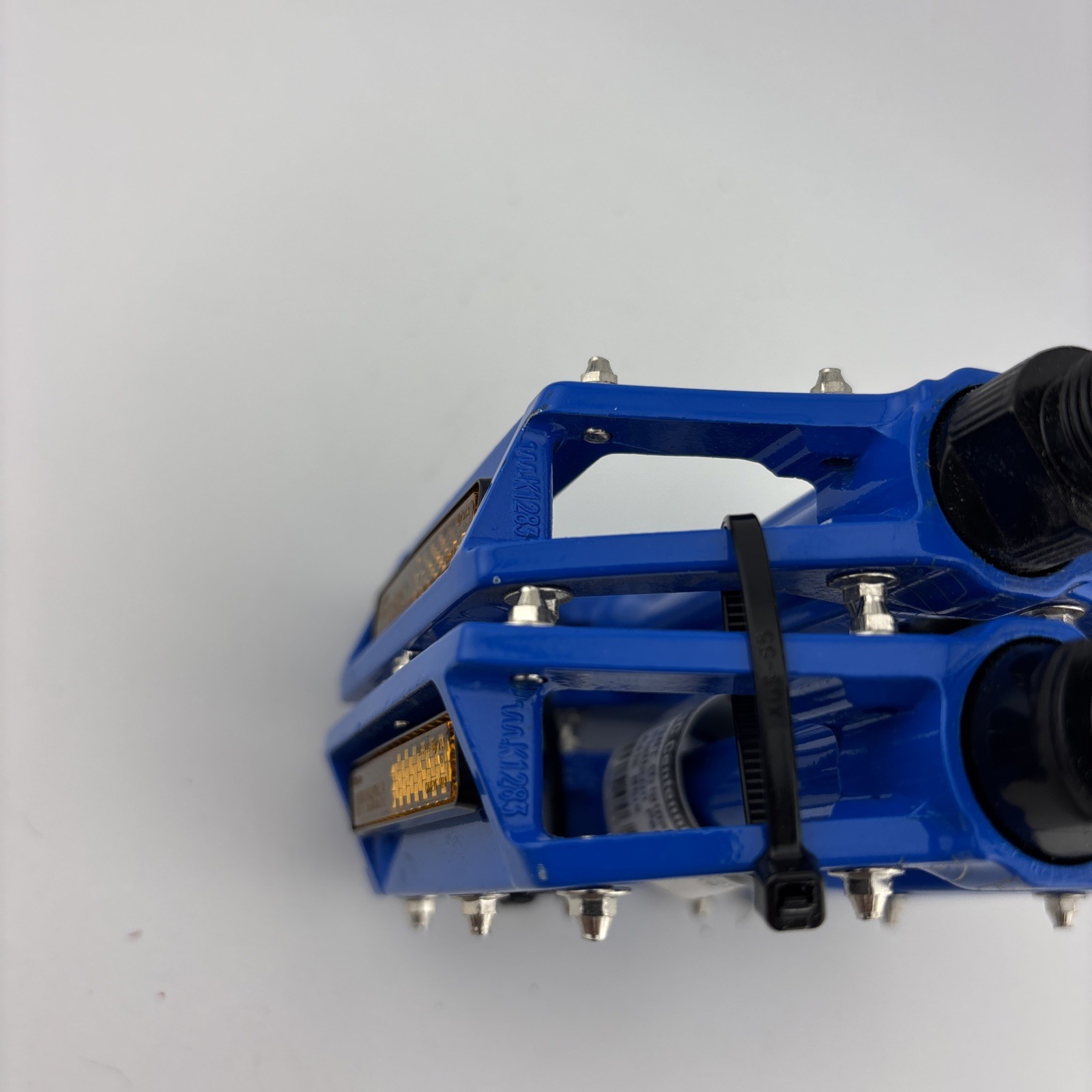 GIANT ORIGINAL MTB CORE PLATFORM PEDAL Aluminum Blue