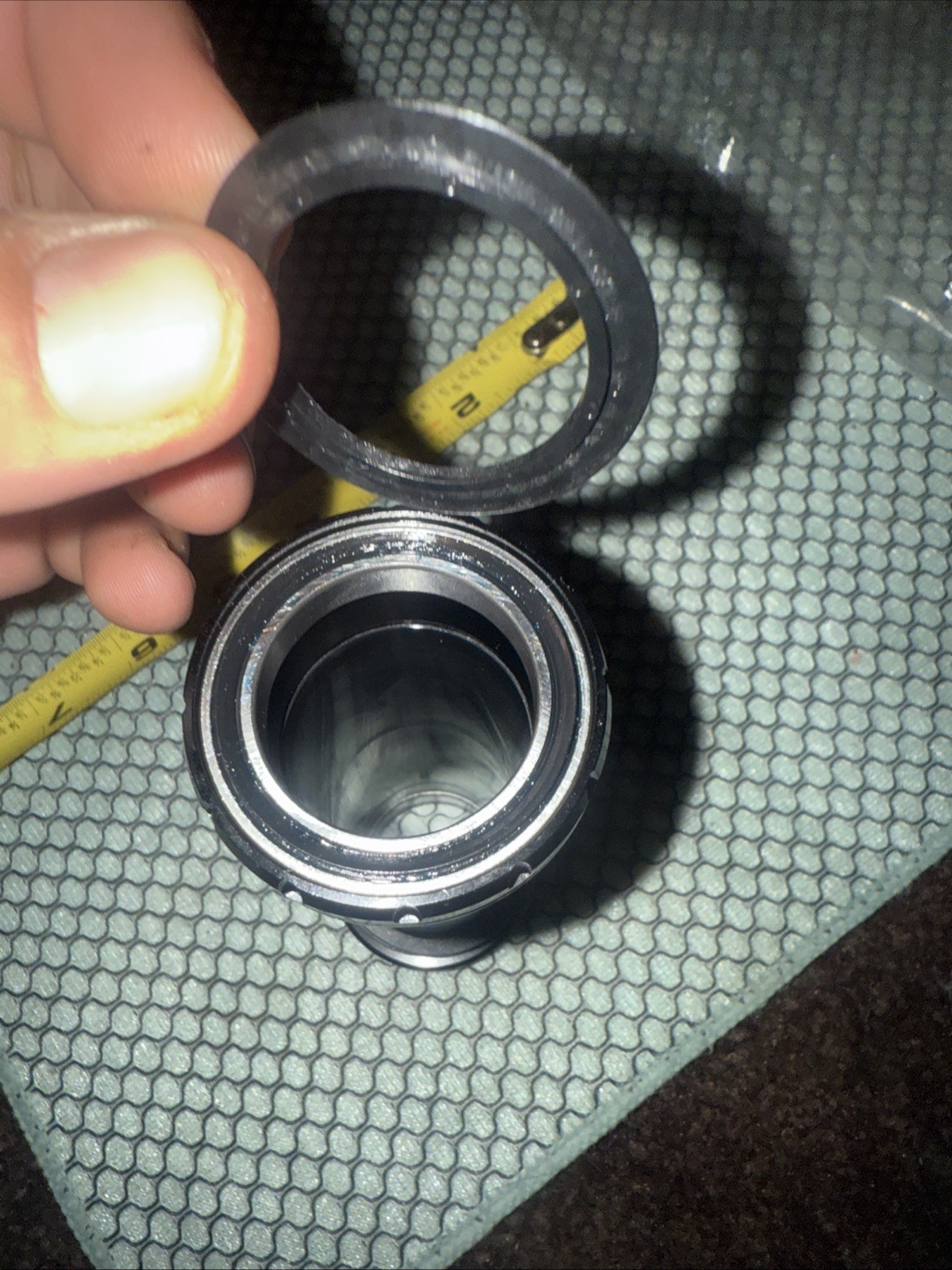 RaceFace CINCH Bottom Bracket BB BSA 100mm Shell x 30mm Spindle External Seal