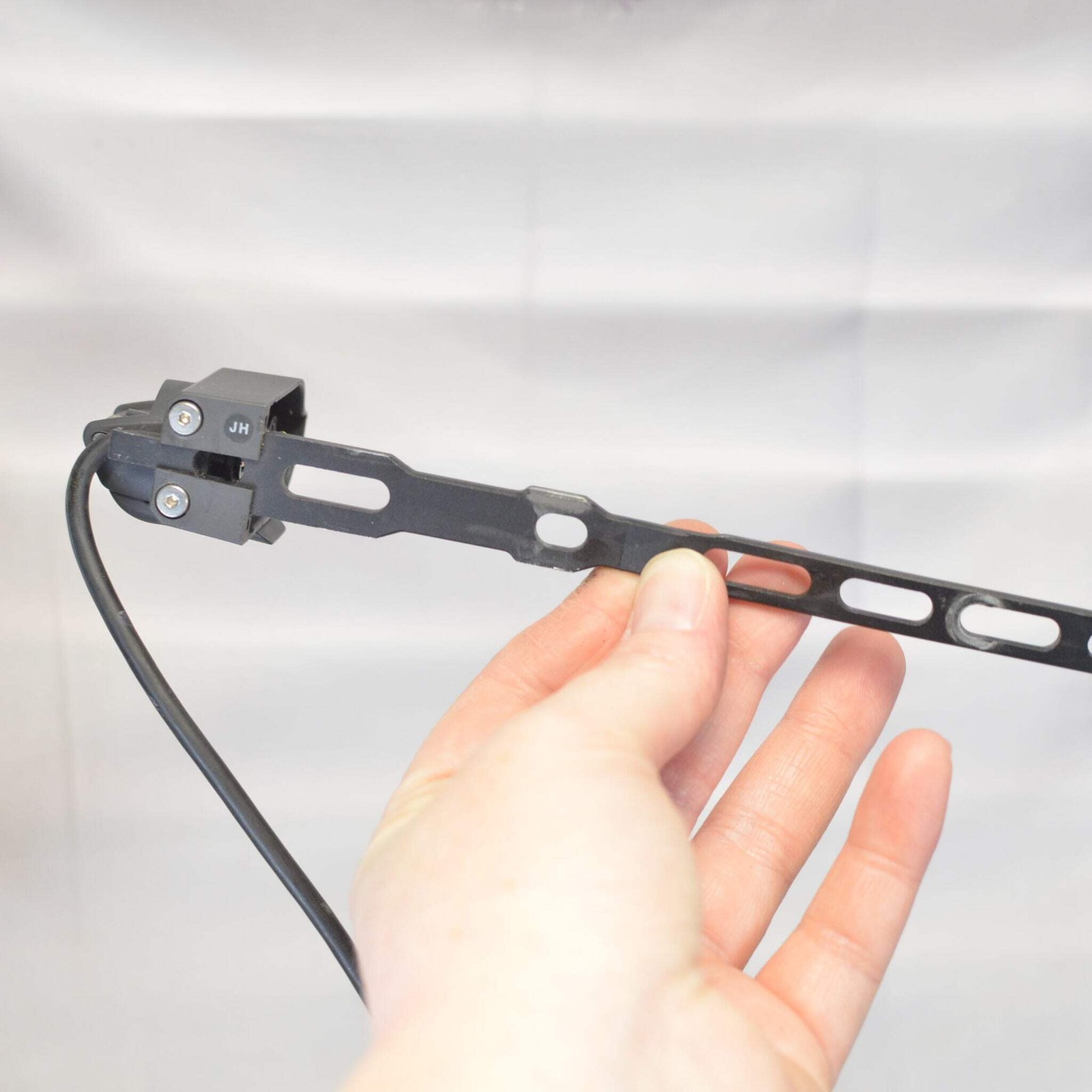 Shimano Di2 SM-BMR1 Long Battery Mount (SM-BMR1-L)
