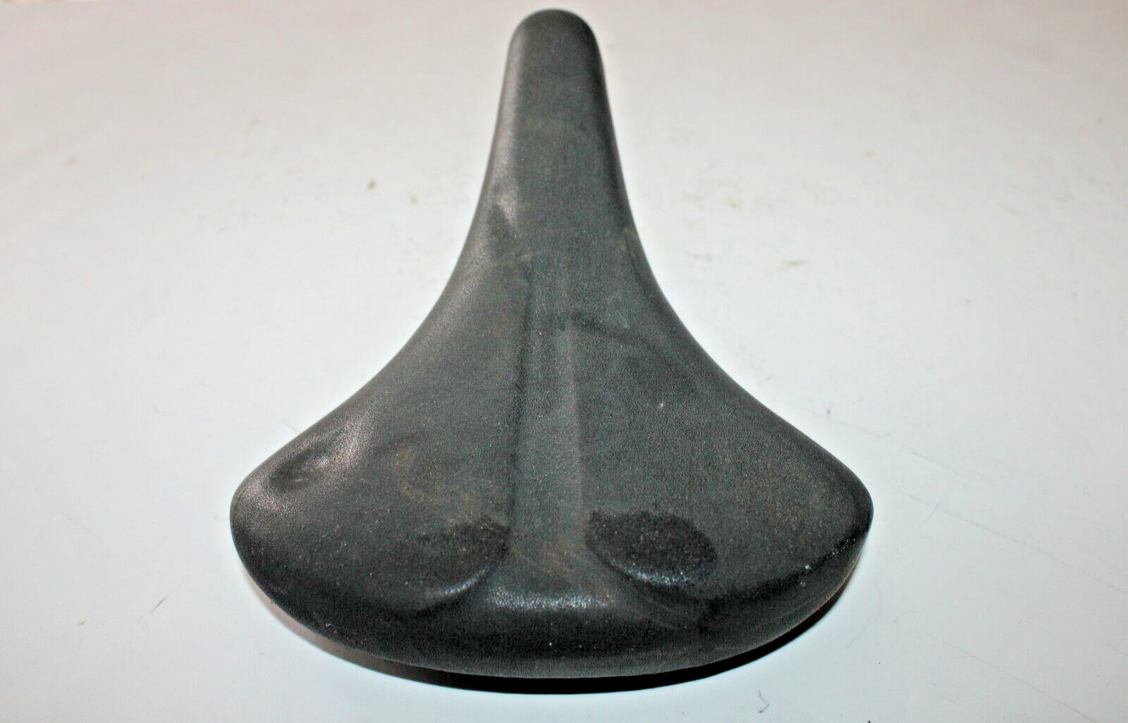 Vintage Hybrid Bike Saddle 265/190mm Black 465g Cruiser MTB Touring USA Shipper